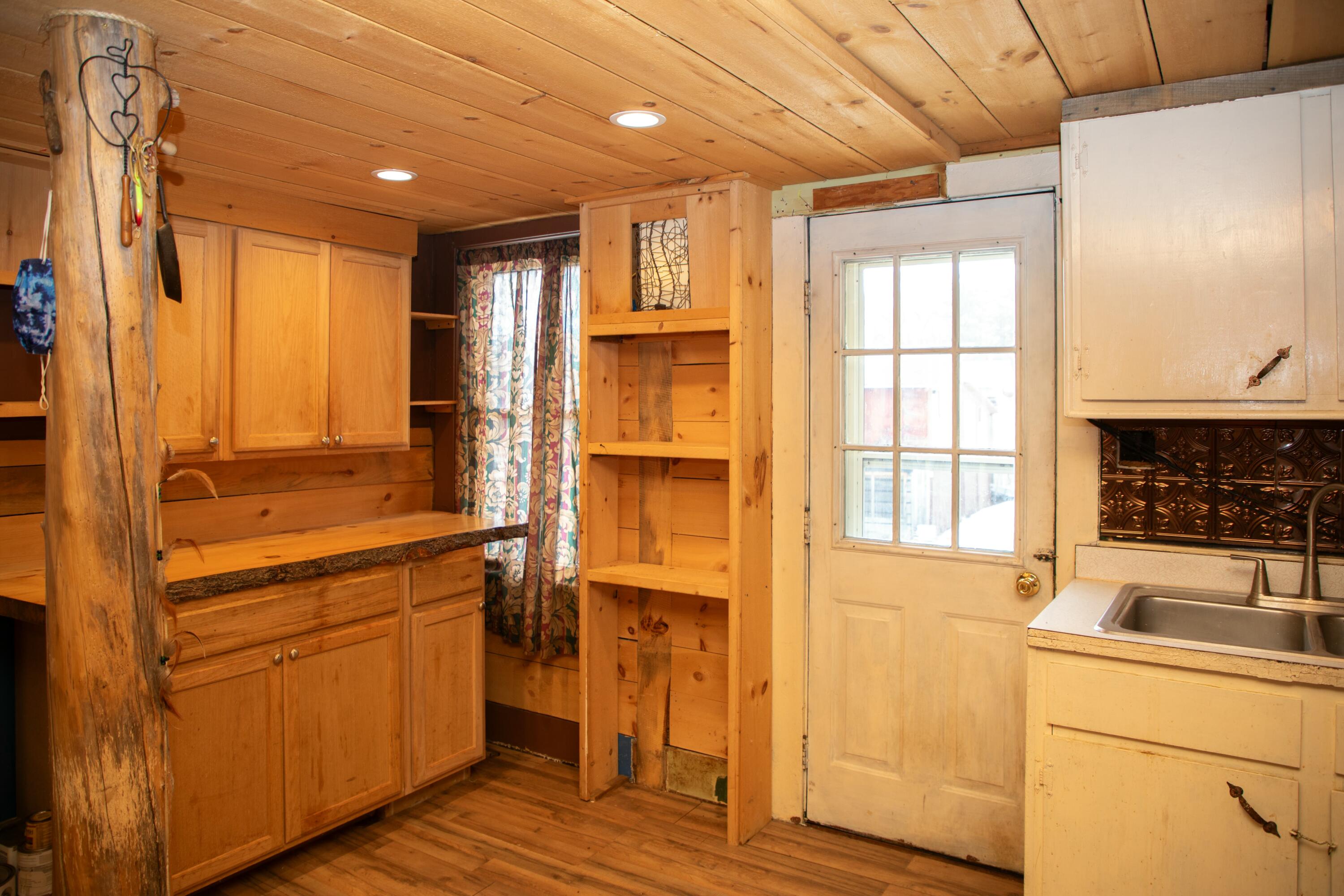 52 Washington Street, Port Kent, New York image 9