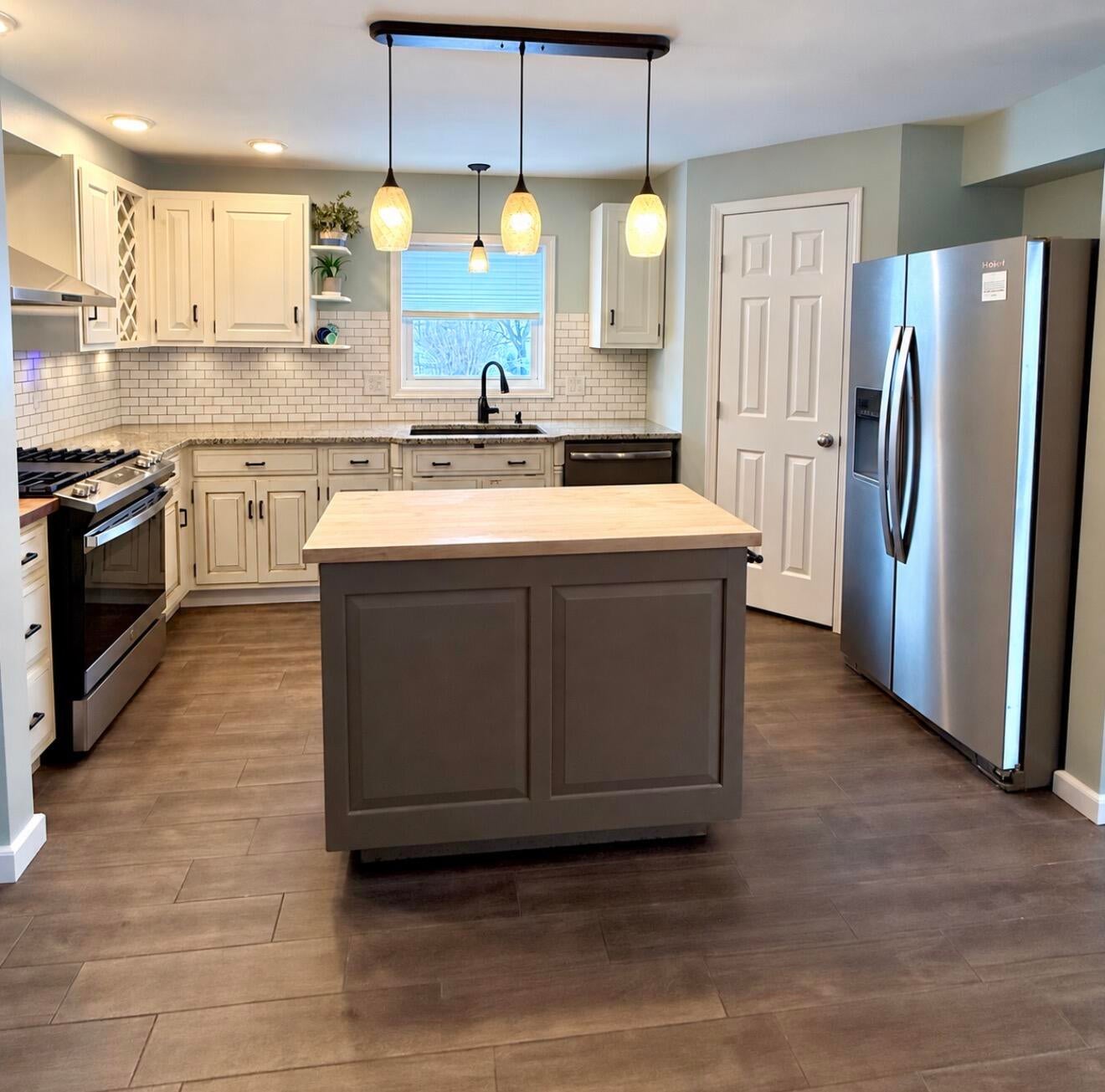 11 Golf Course Road