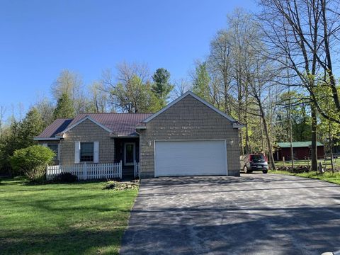 13 Brooks Bend Road Plattsburgh NY 12901