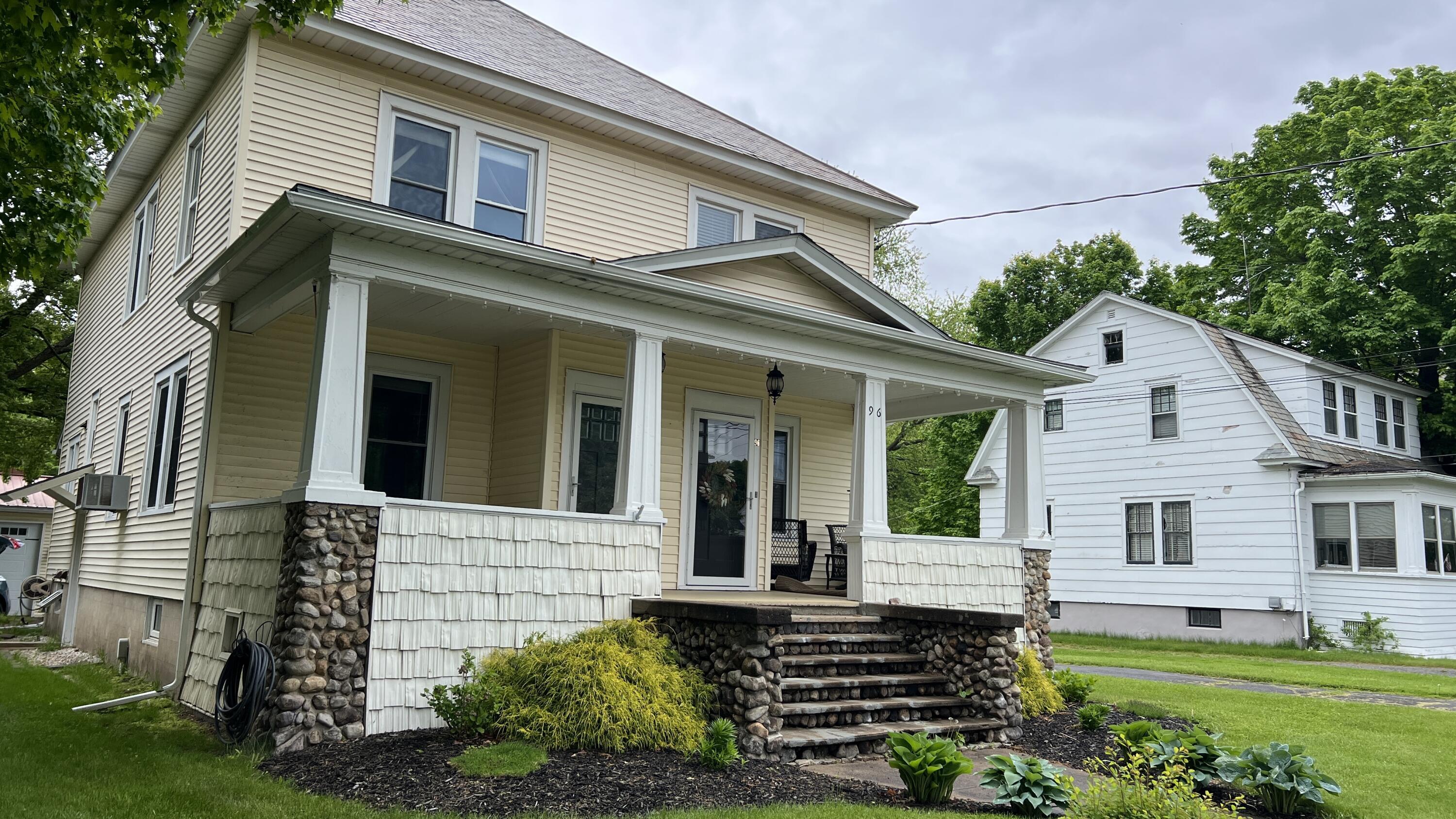 96 Sailly Avenue
