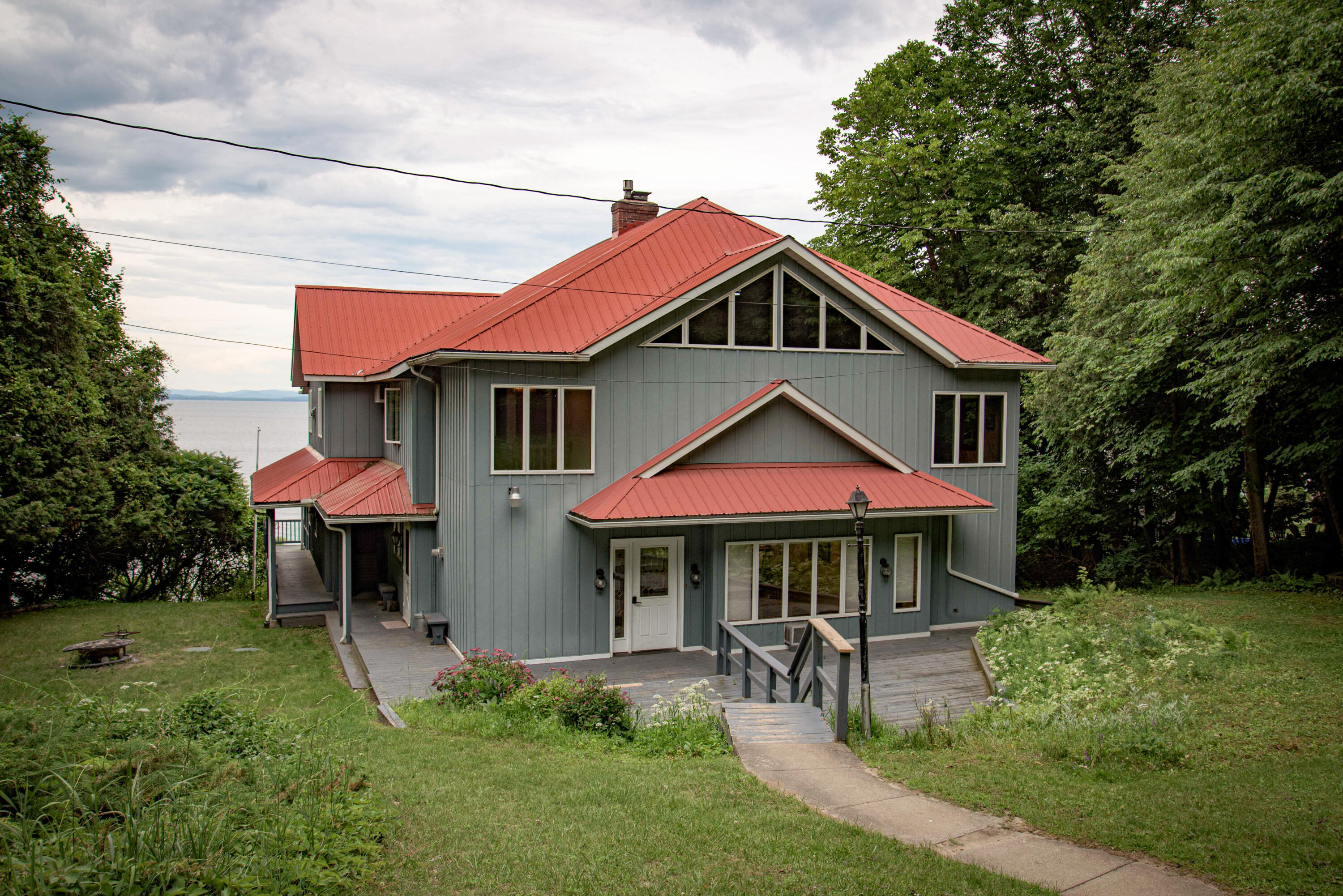 213 Corlear Bay Road