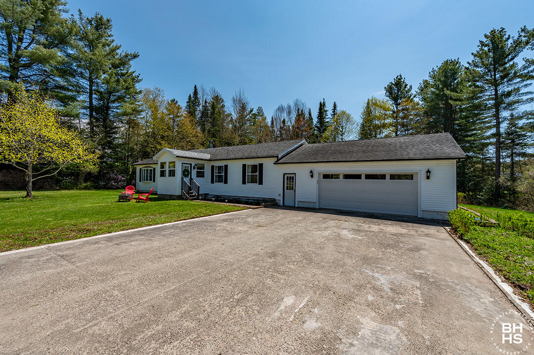 29 Trillium Drive, Lake Placid, New York image 1