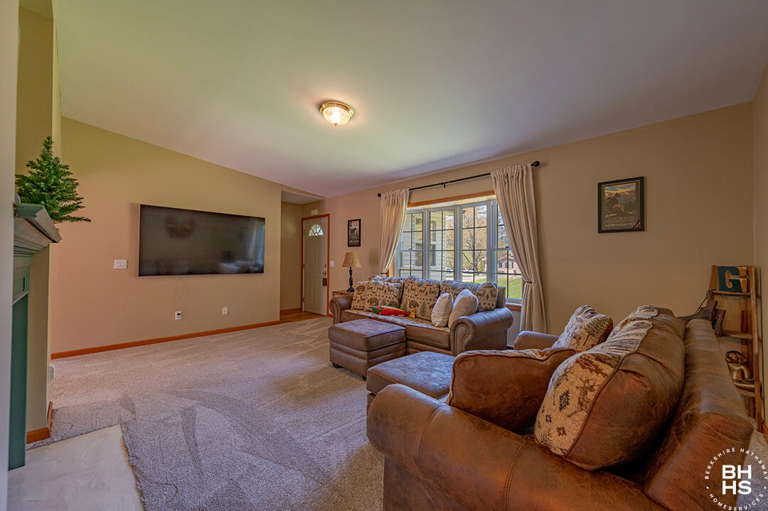 29 Trillium Drive, Lake Placid, New York image 2