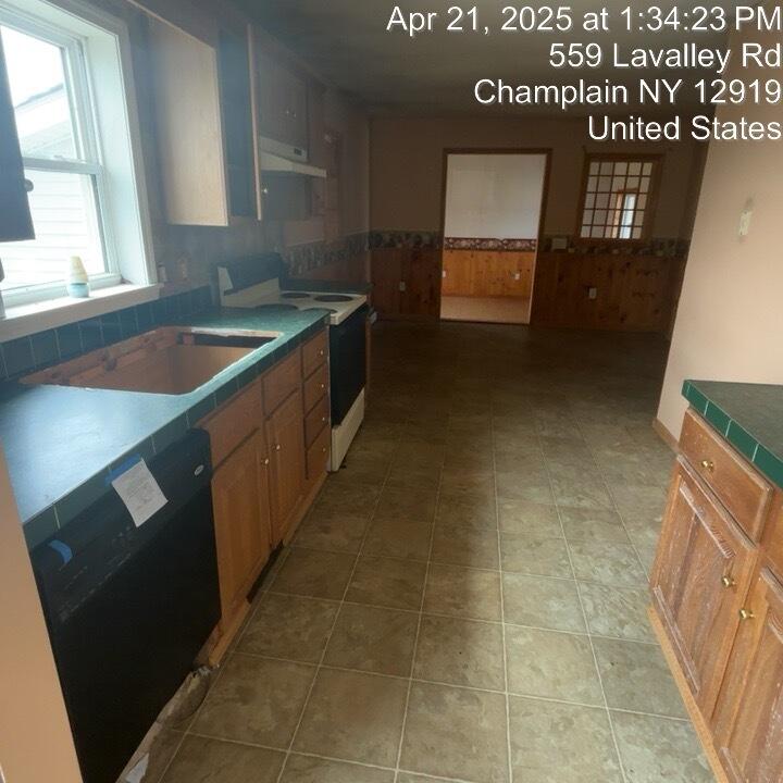 559 Lavalley Road, Champlain, New York image 6