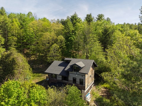 Homes For Sale - 10820 Nys Route 9n<br/> Keene, NY 12942