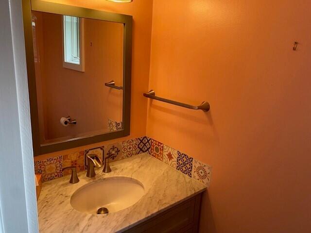 1 Hallam Circle Cir, Malone, New York image 21