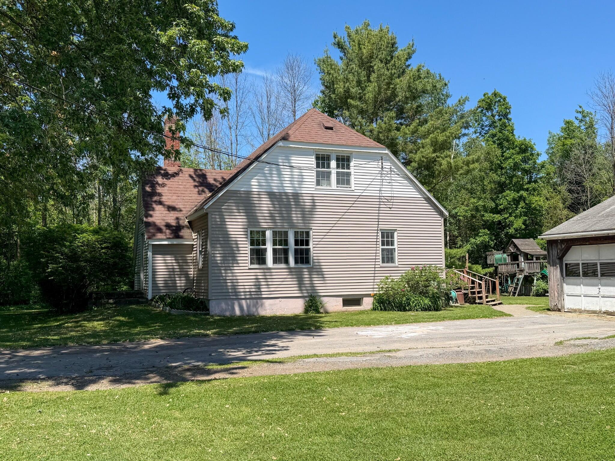 690 Ratta Road