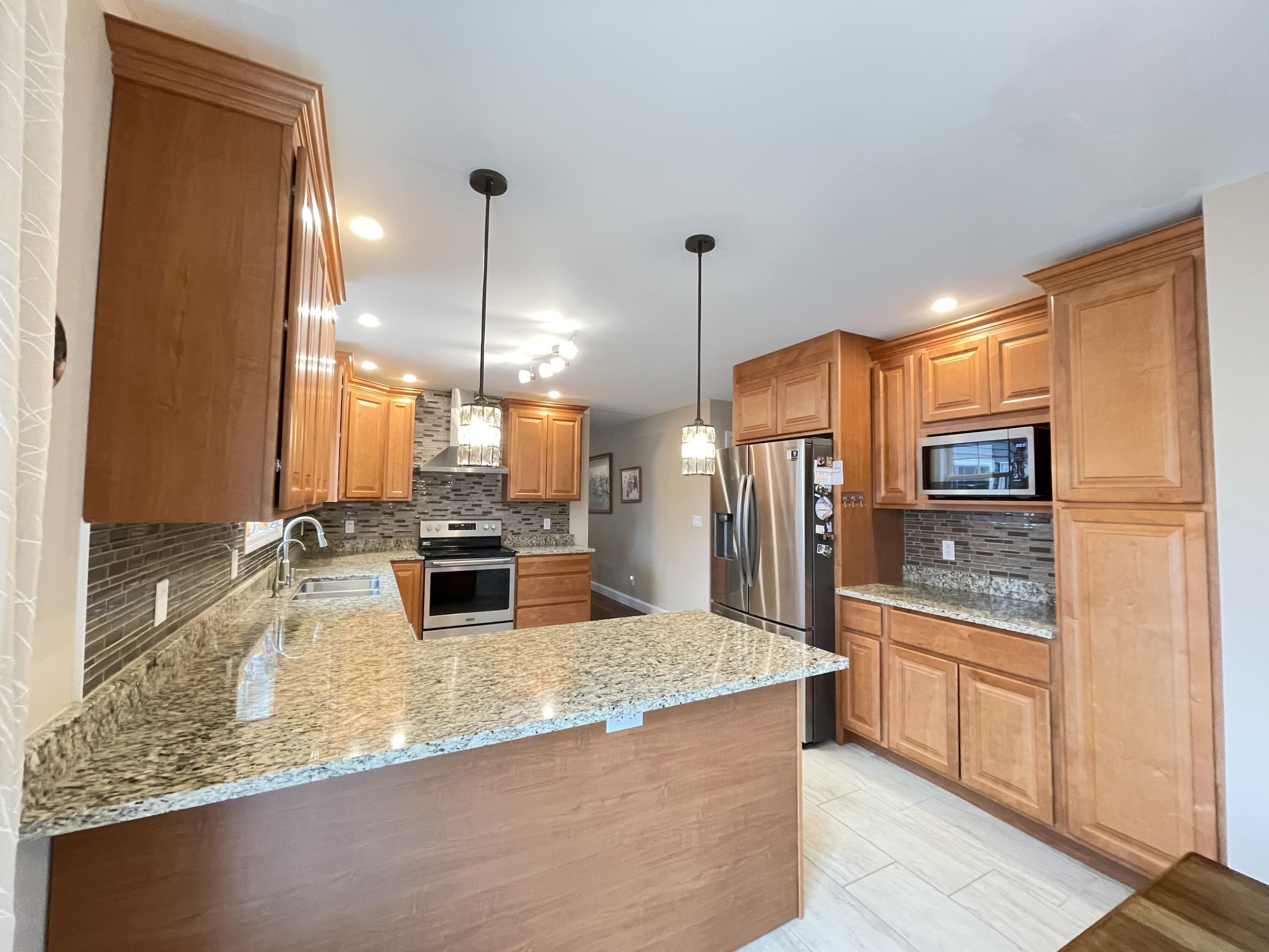1473 Cumberland Head Road Road, Plattsburgh, New York image 33