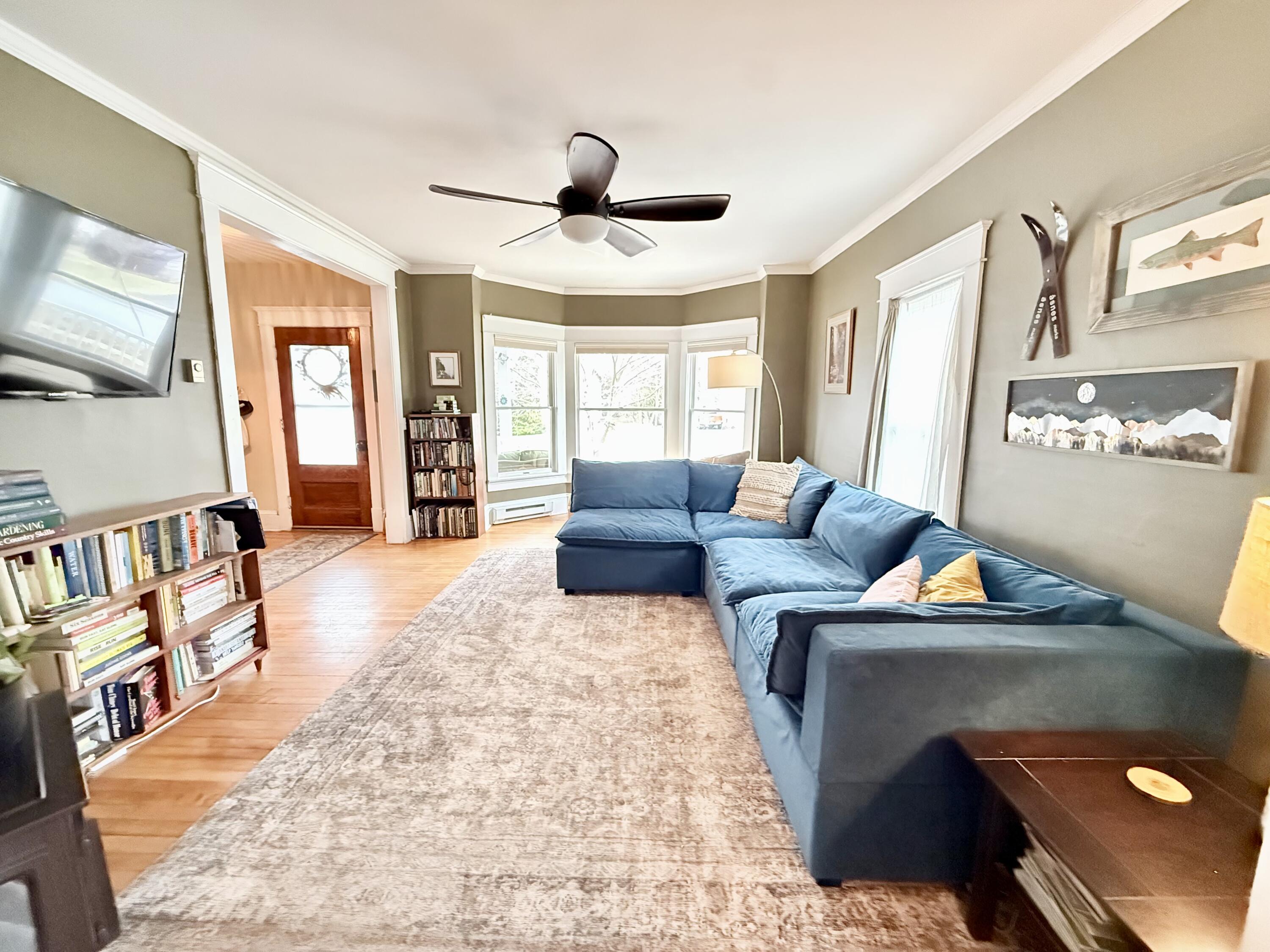 17 Lozier Place