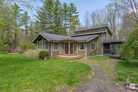 8 Mason Young Lane Keene Valley NY 12943