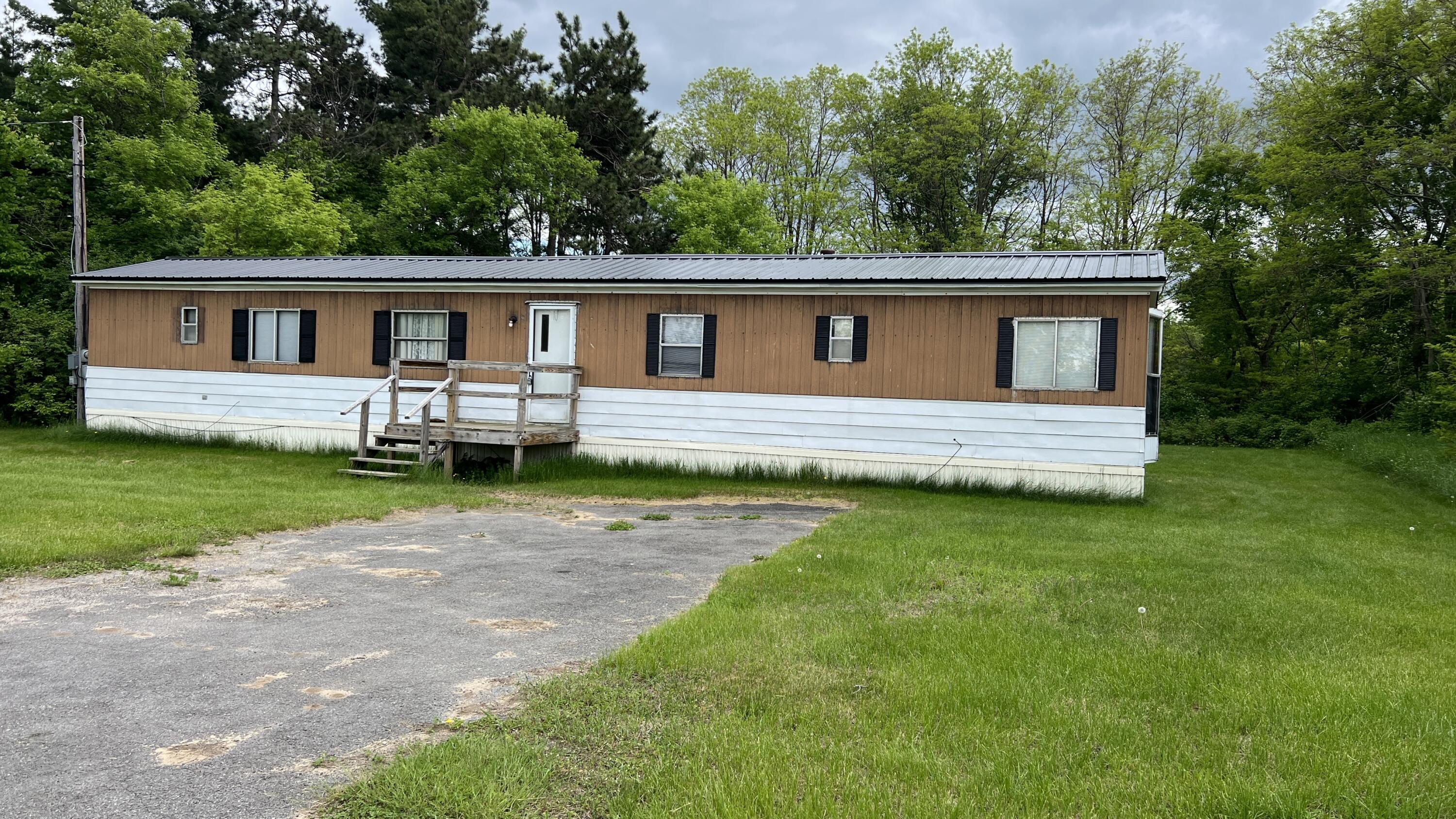 3373 U.s. 11, Mooers Forks, New York image 1