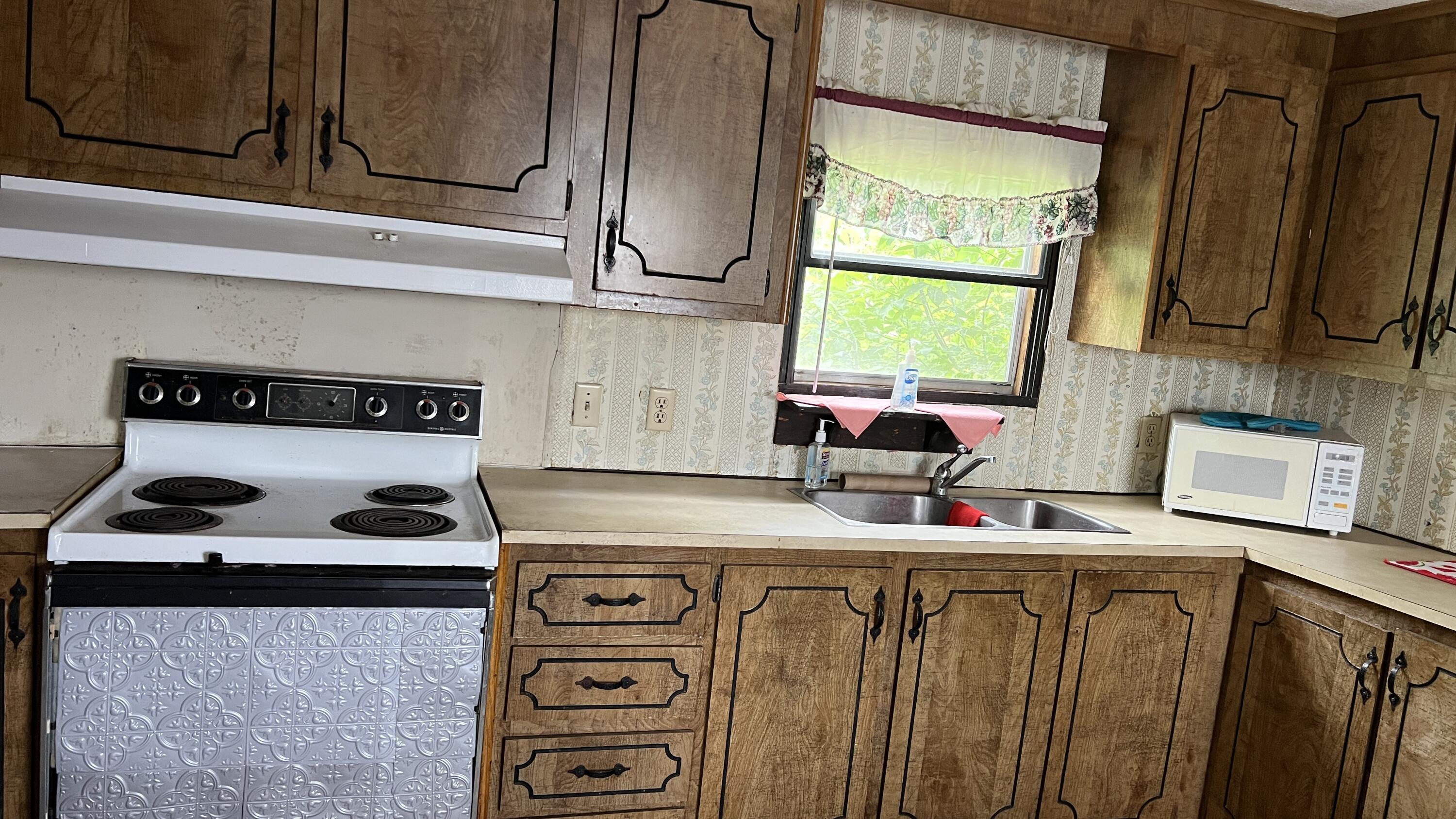 3373 U.s. 11, Mooers Forks, New York image 6