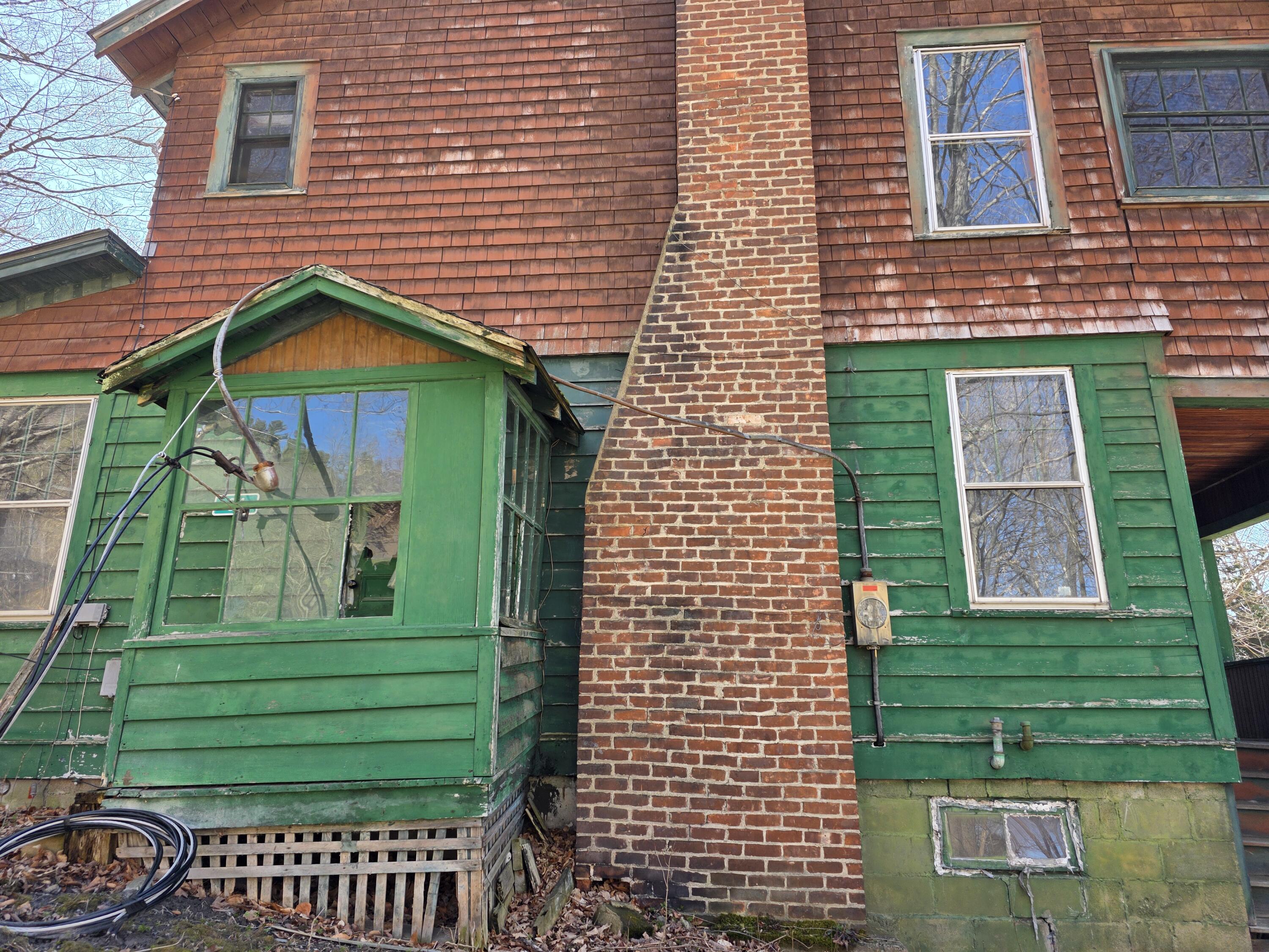 84 Park Avenue, Saranac Lake, New York image 2