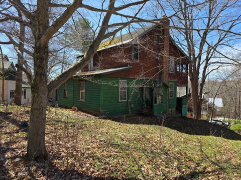 84 Park Avenue Saranac Lake NY 12983