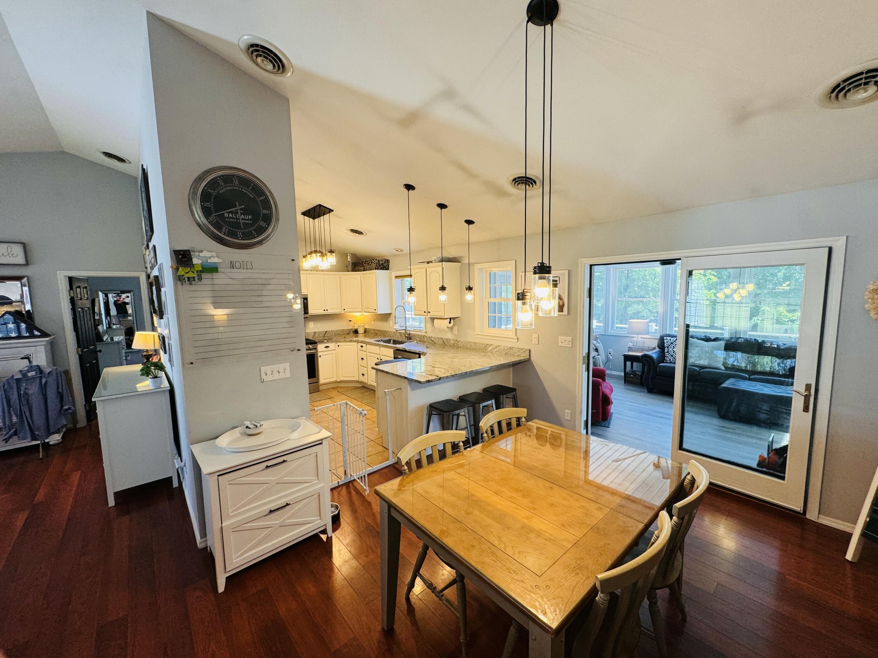 4 Carriage House Lane