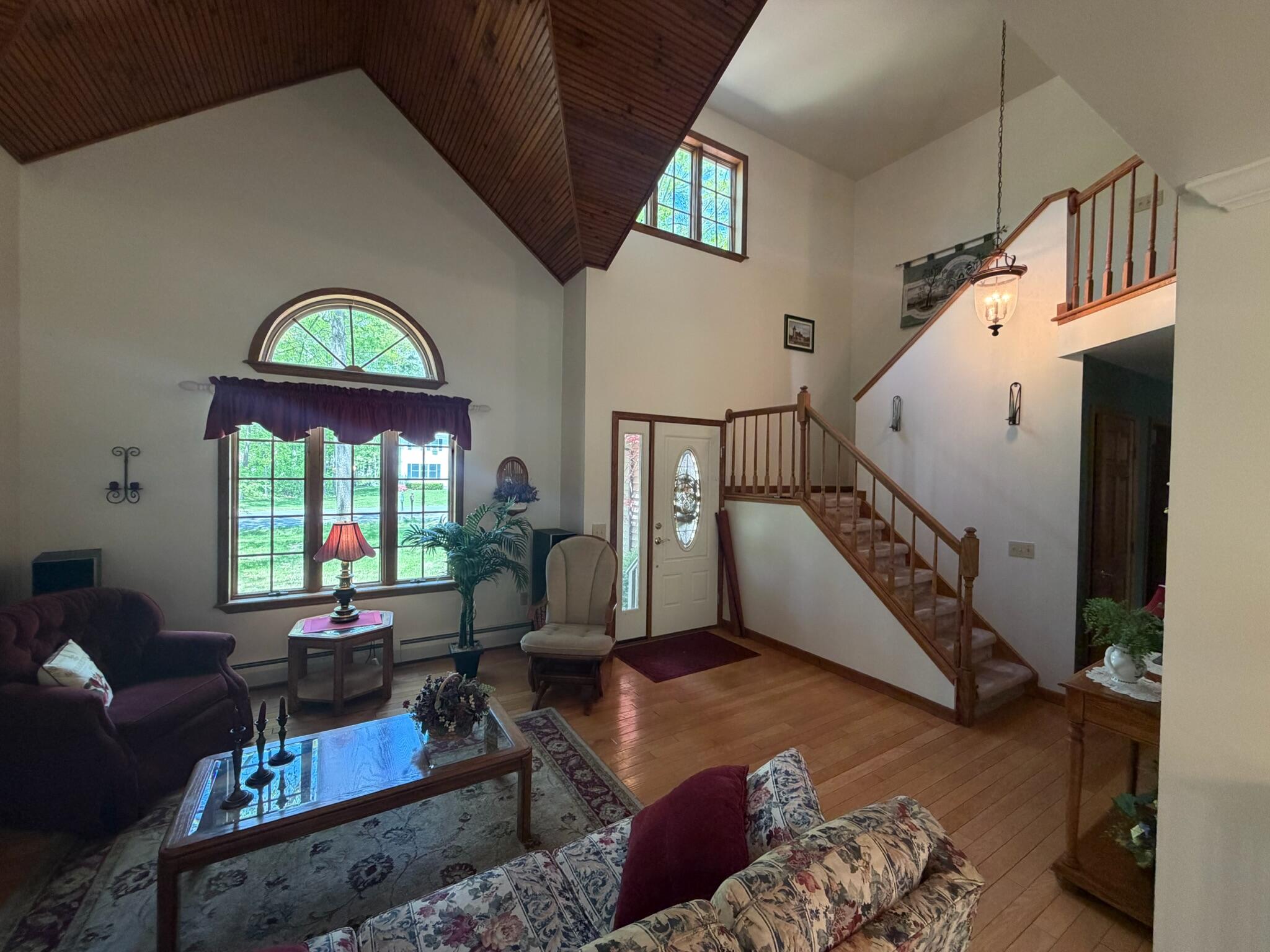 17 Pine Ridge Drive