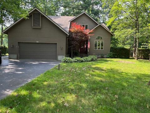 17 Pine Ridge Drive Morrisonville NY 12962