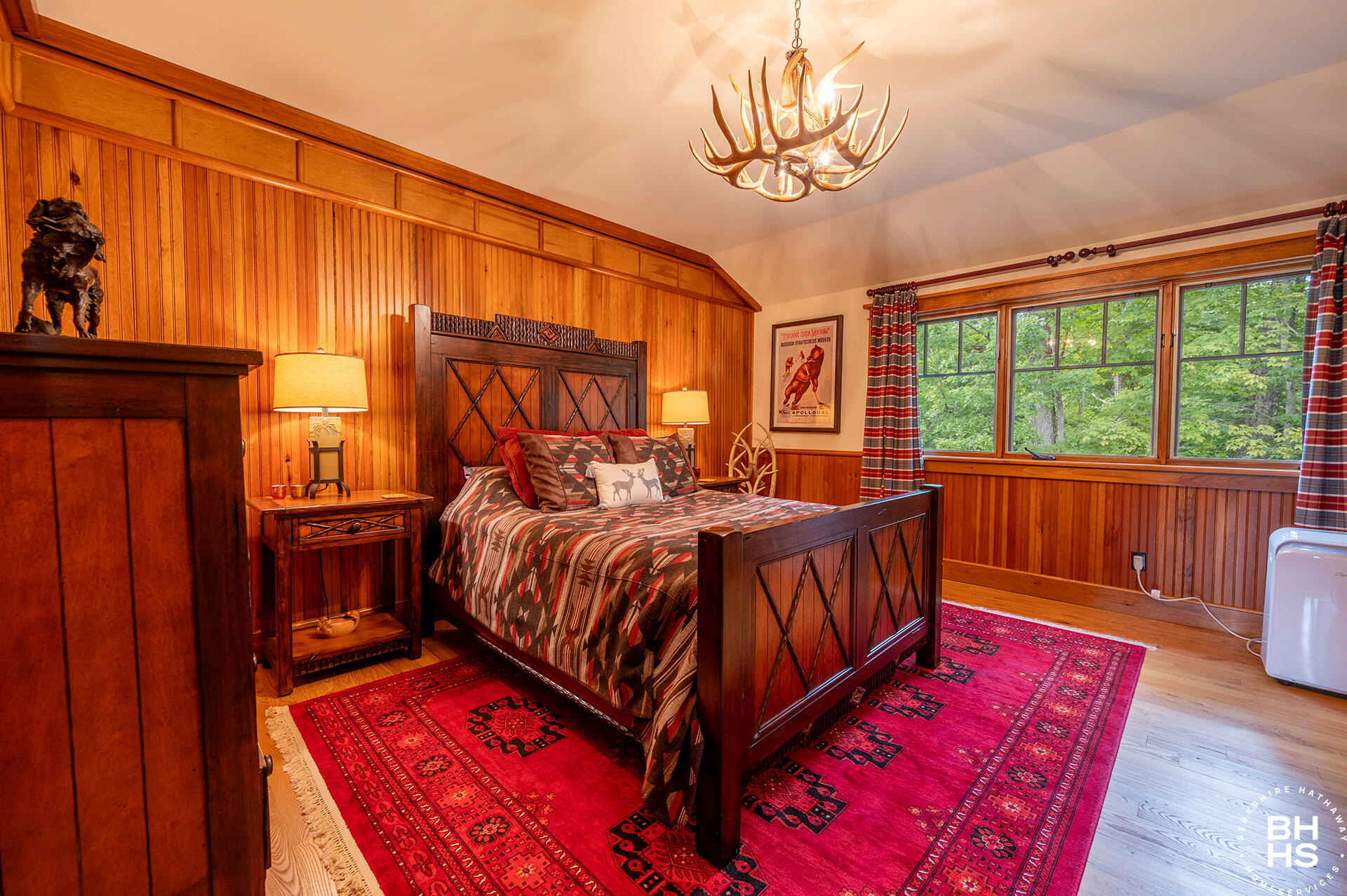 Lake Placid, New York 12946, United States, 5 Bedrooms Bedrooms, ,5 BathroomsBathrooms,Residential,Active,198778