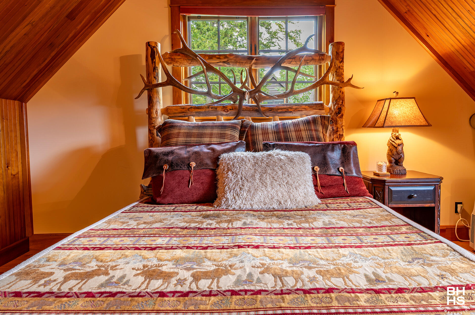 Lake Placid, New York 12946, United States, 5 Bedrooms Bedrooms, ,5 BathroomsBathrooms,Residential,Active,198778