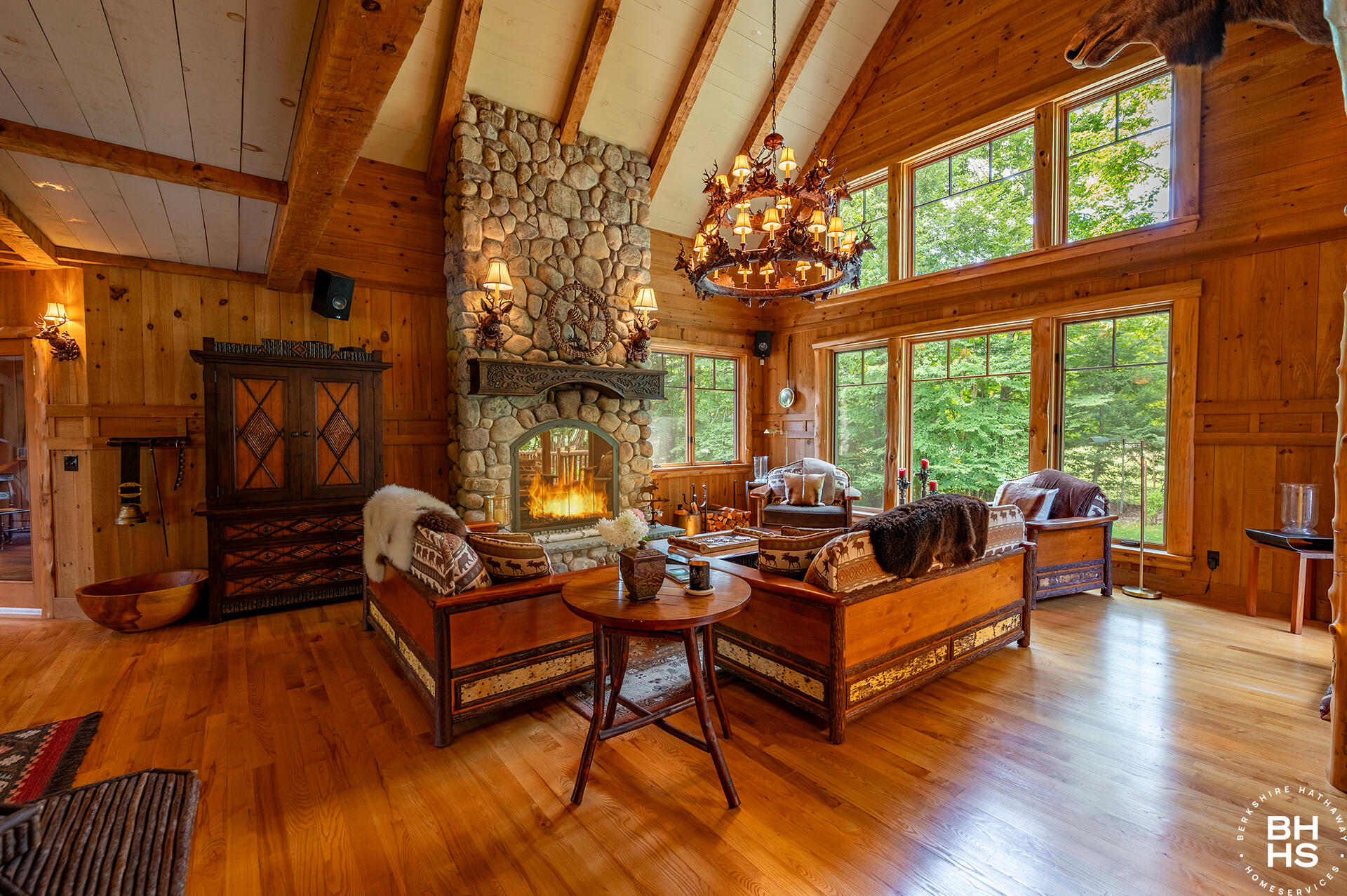 Lake Placid, New York 12946, United States, 5 Bedrooms Bedrooms, ,5 BathroomsBathrooms,Residential,Active,198778