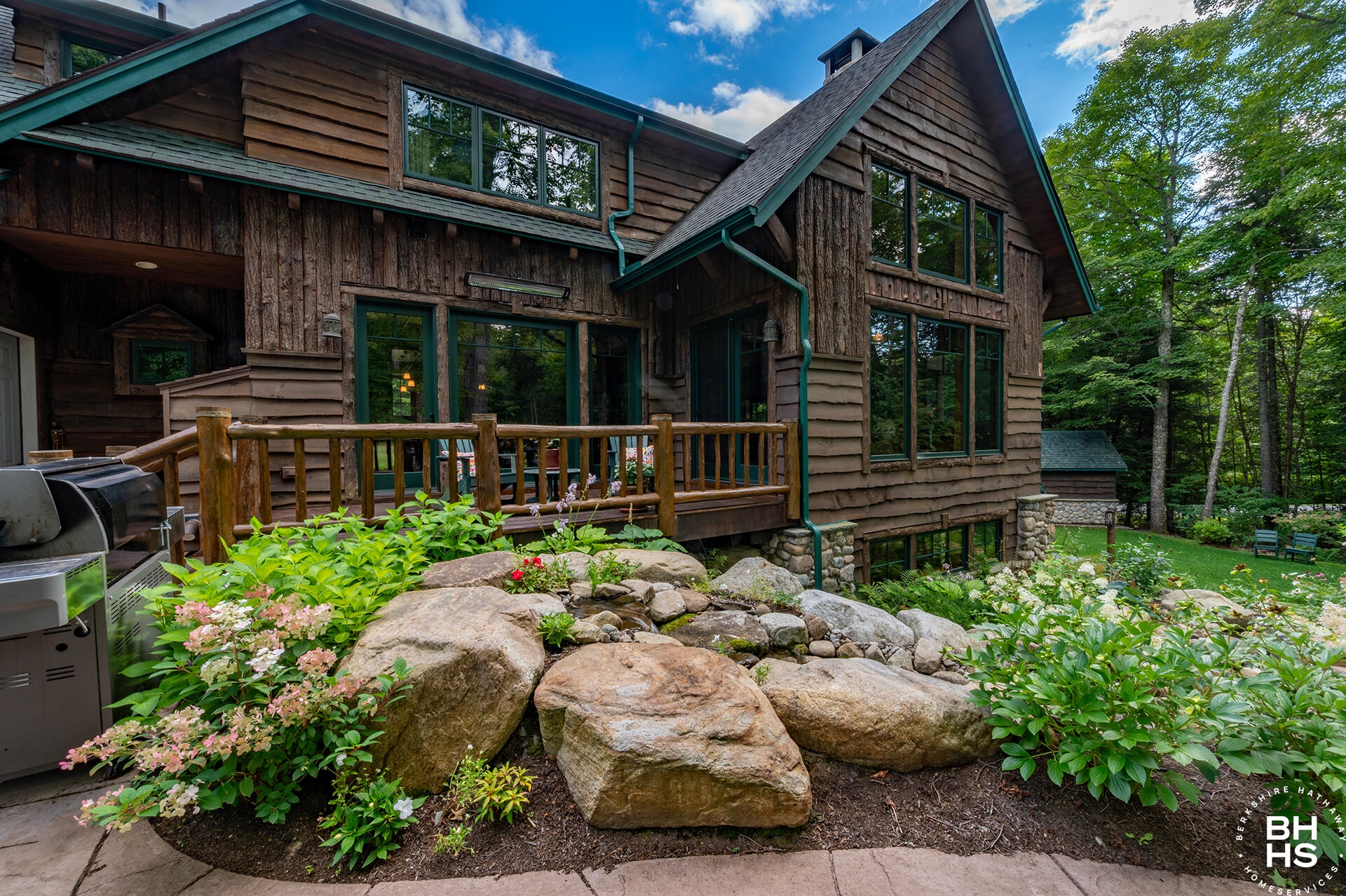 Lake Placid, New York 12946, United States, 5 Bedrooms Bedrooms, ,5 BathroomsBathrooms,Residential,Active,198778