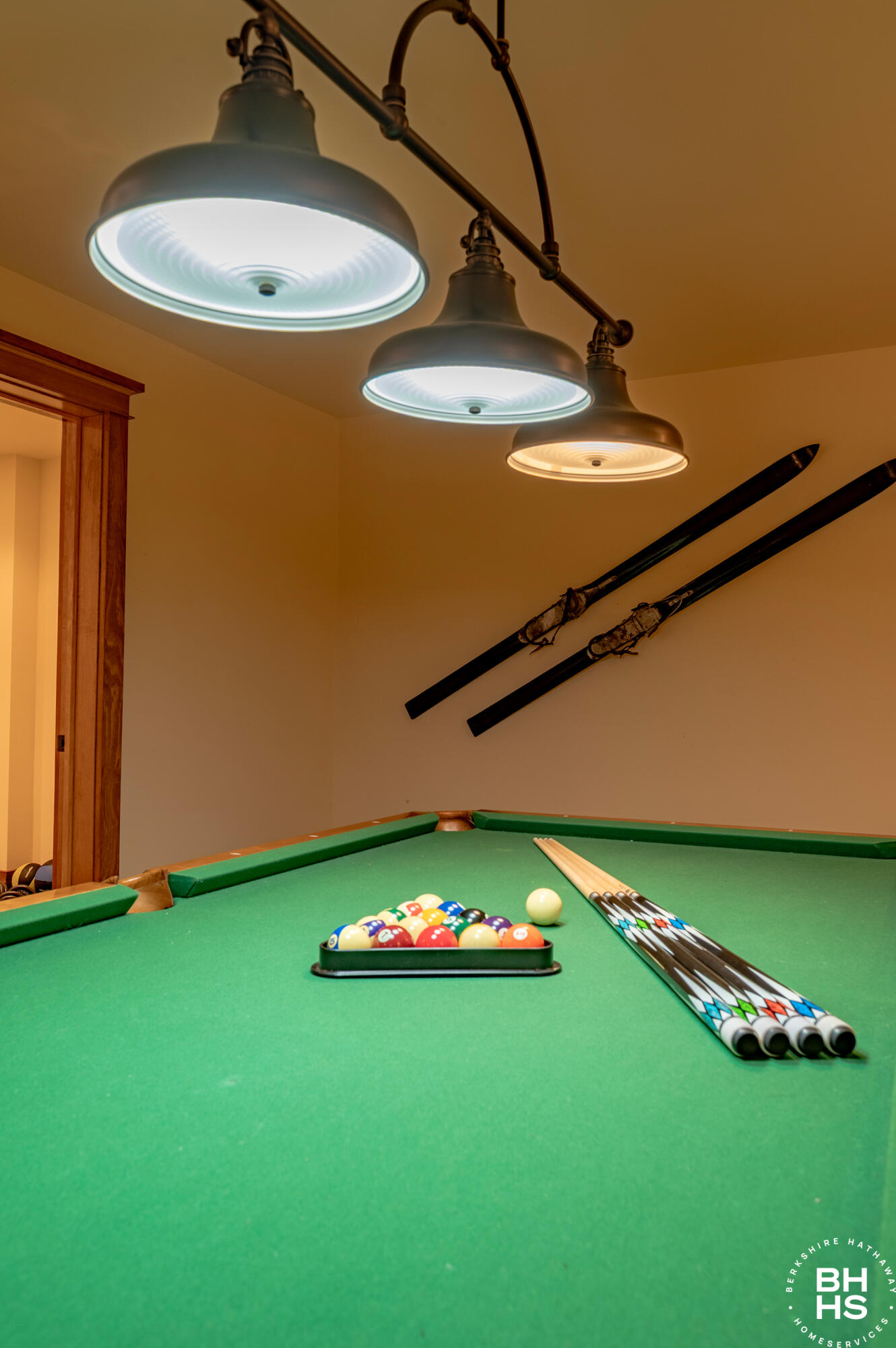 Lake Placid, New York 12946, United States, 5 Bedrooms Bedrooms, ,5 BathroomsBathrooms,Residential,Active,198778