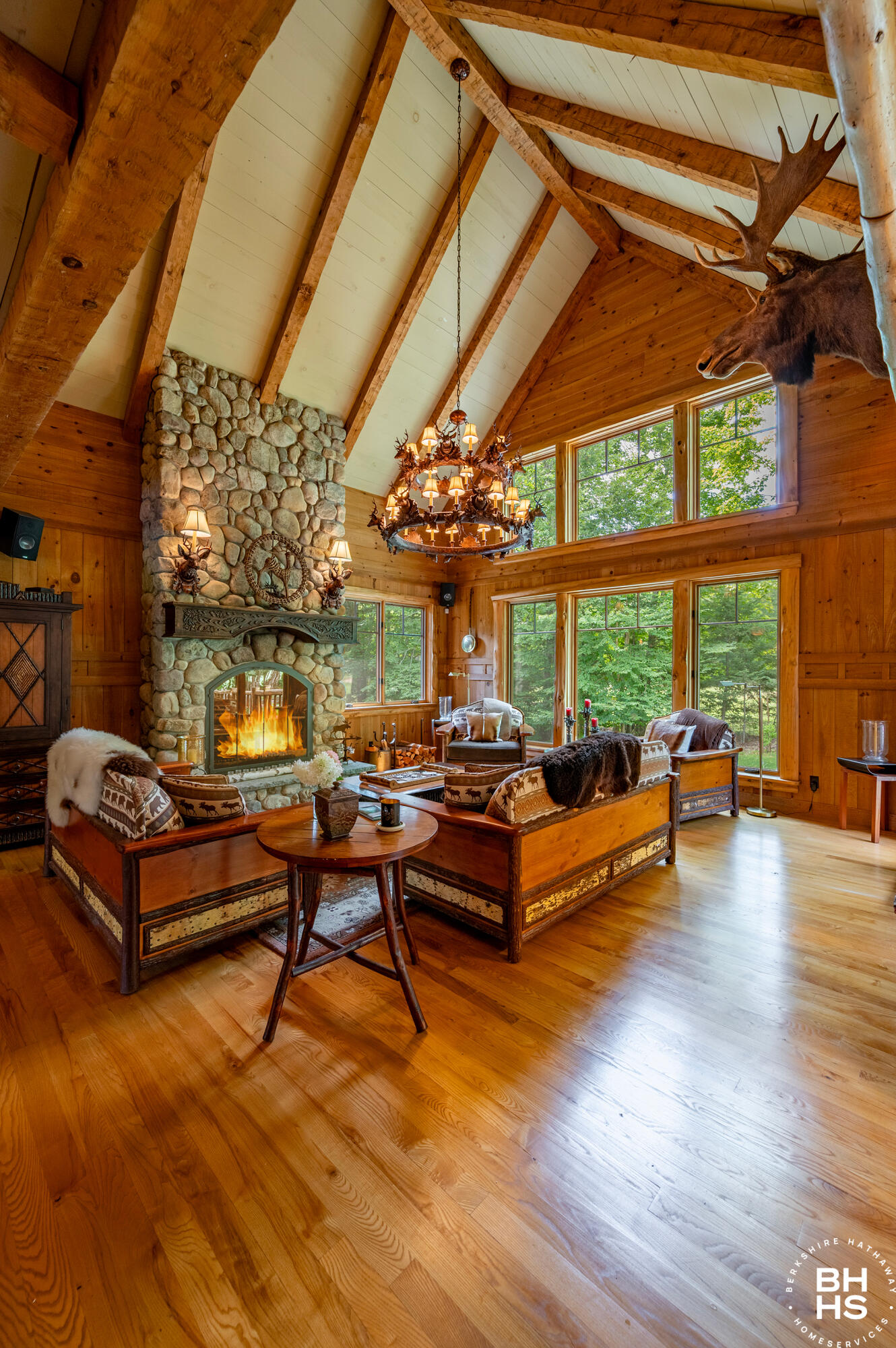 Lake Placid, New York 12946, United States, 5 Bedrooms Bedrooms, ,5 BathroomsBathrooms,Residential,Active,198778