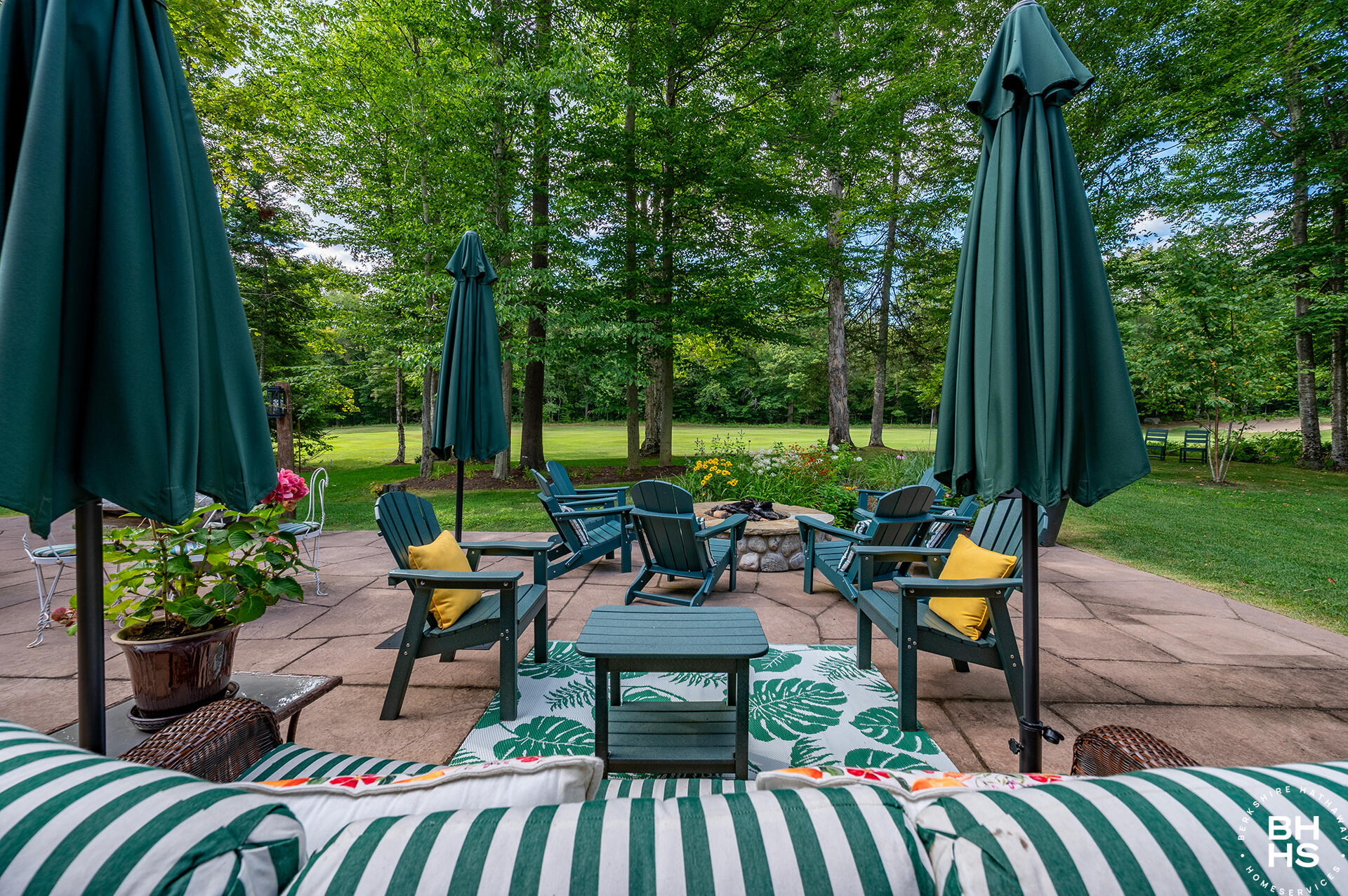 Lake Placid, New York 12946, United States, 5 Bedrooms Bedrooms, ,5 BathroomsBathrooms,Residential,Active,198778