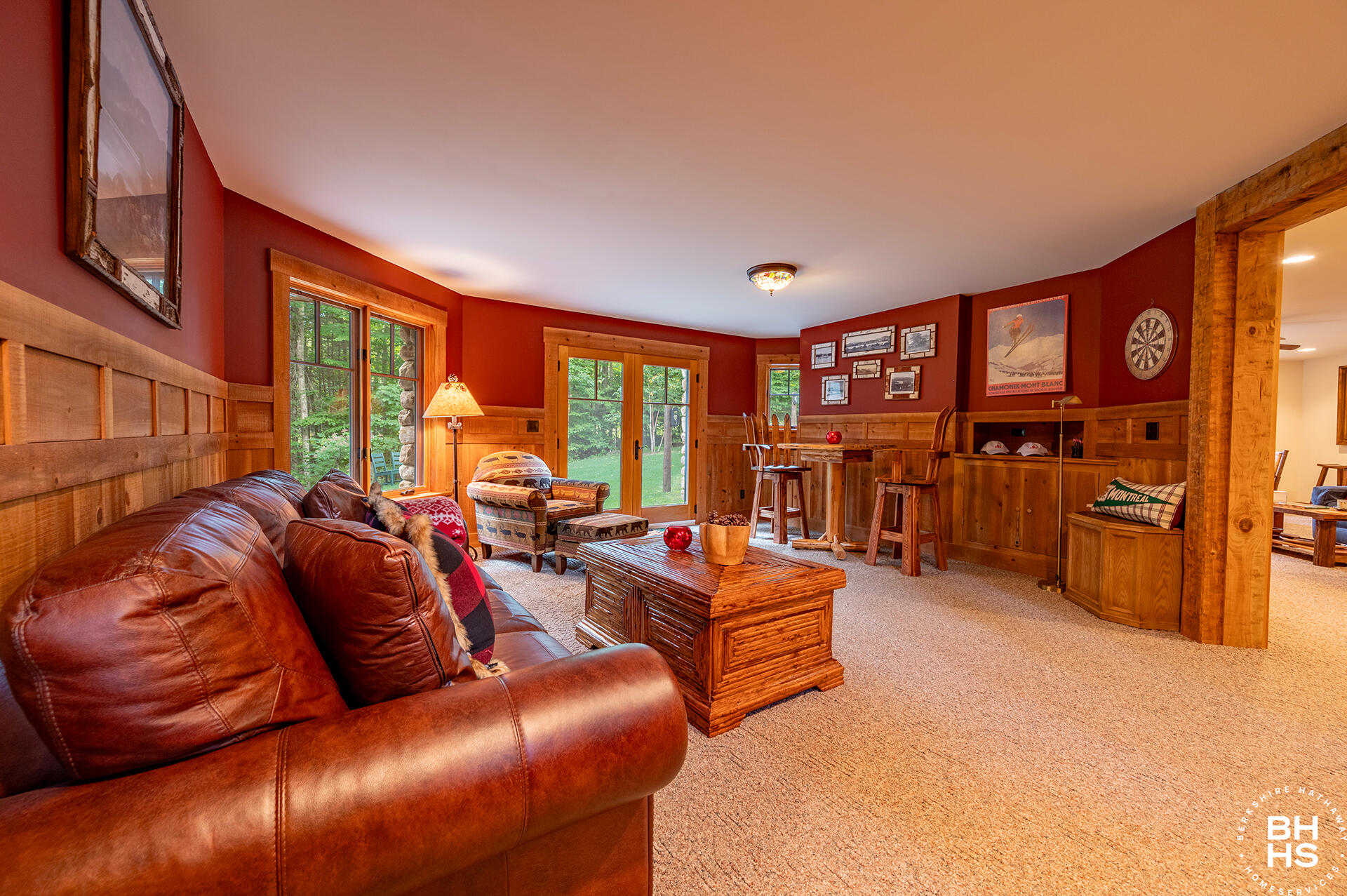 Lake Placid, New York 12946, United States, 5 Bedrooms Bedrooms, ,5 BathroomsBathrooms,Residential,Active,198778