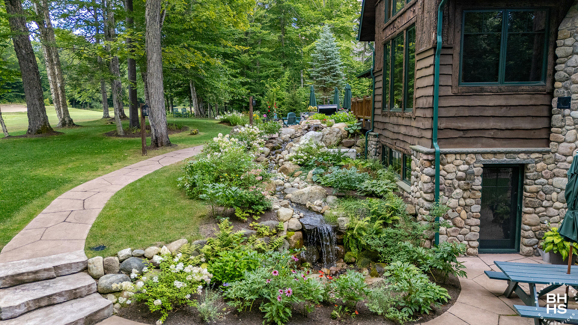 Lake Placid, New York 12946, United States, 5 Bedrooms Bedrooms, ,5 BathroomsBathrooms,Residential,Active,198778