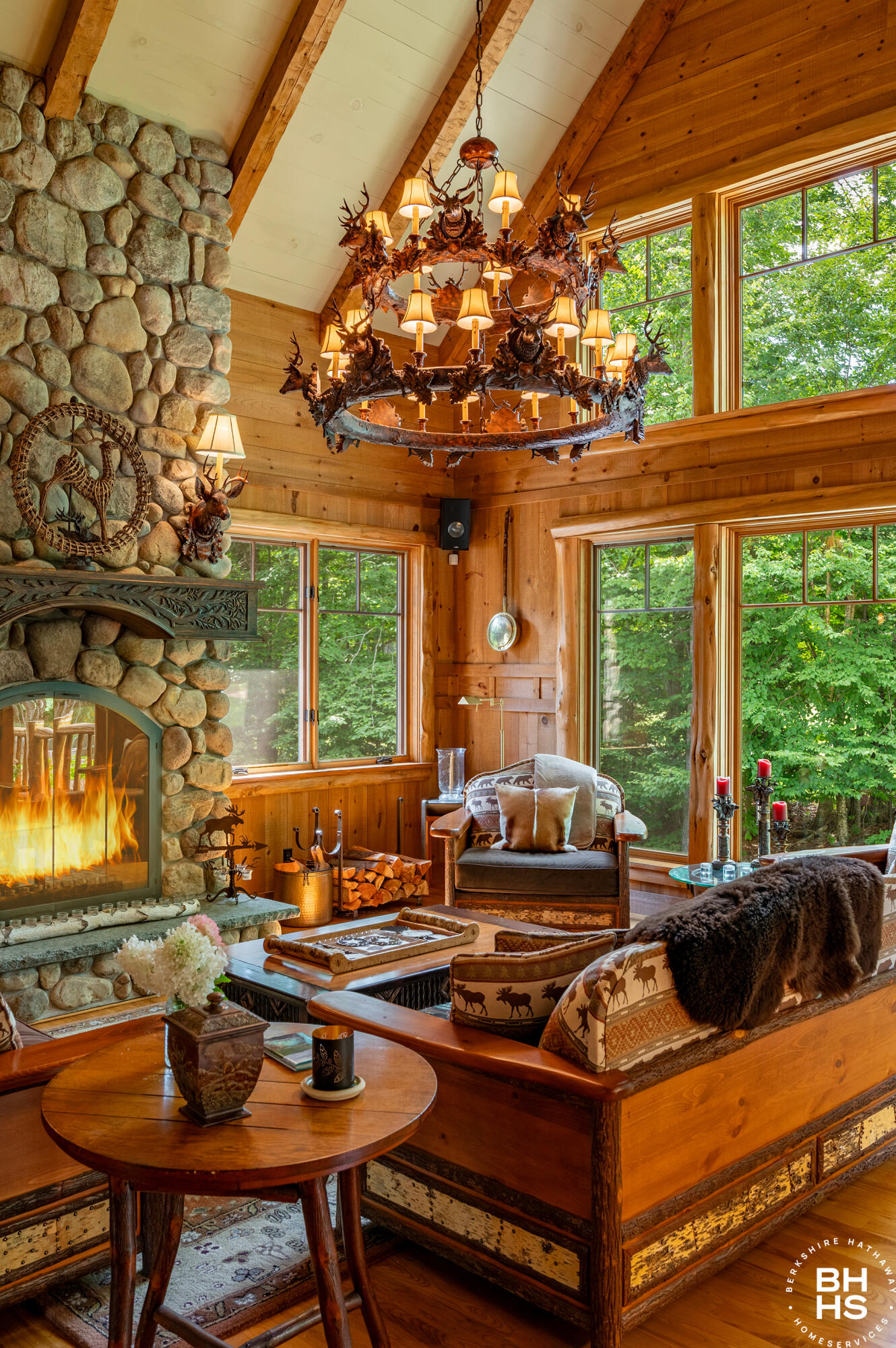 Lake Placid, New York 12946, United States, 5 Bedrooms Bedrooms, ,5 BathroomsBathrooms,Residential,Active,198778