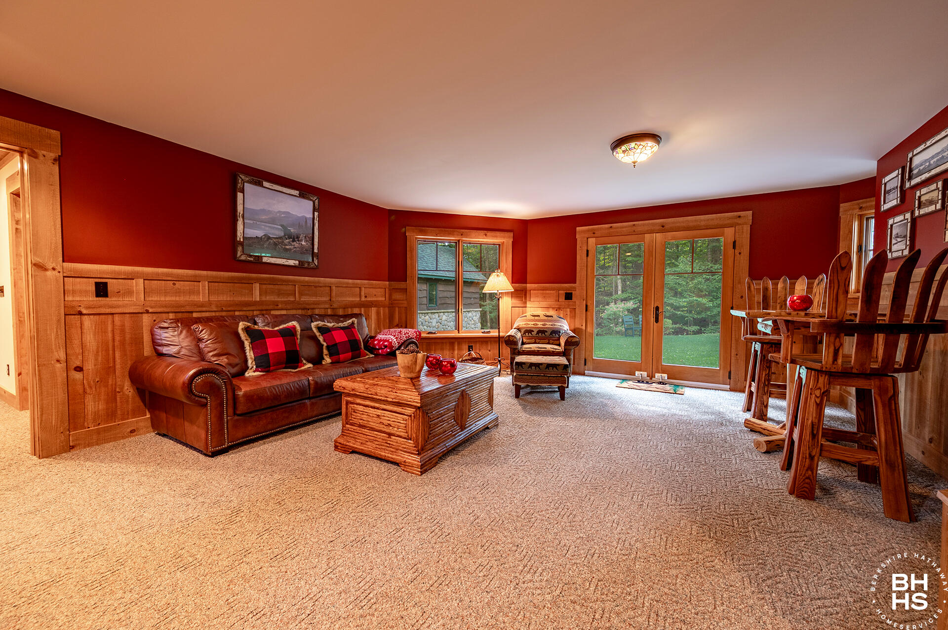 Lake Placid, New York 12946, United States, 5 Bedrooms Bedrooms, ,5 BathroomsBathrooms,Residential,Active,198778