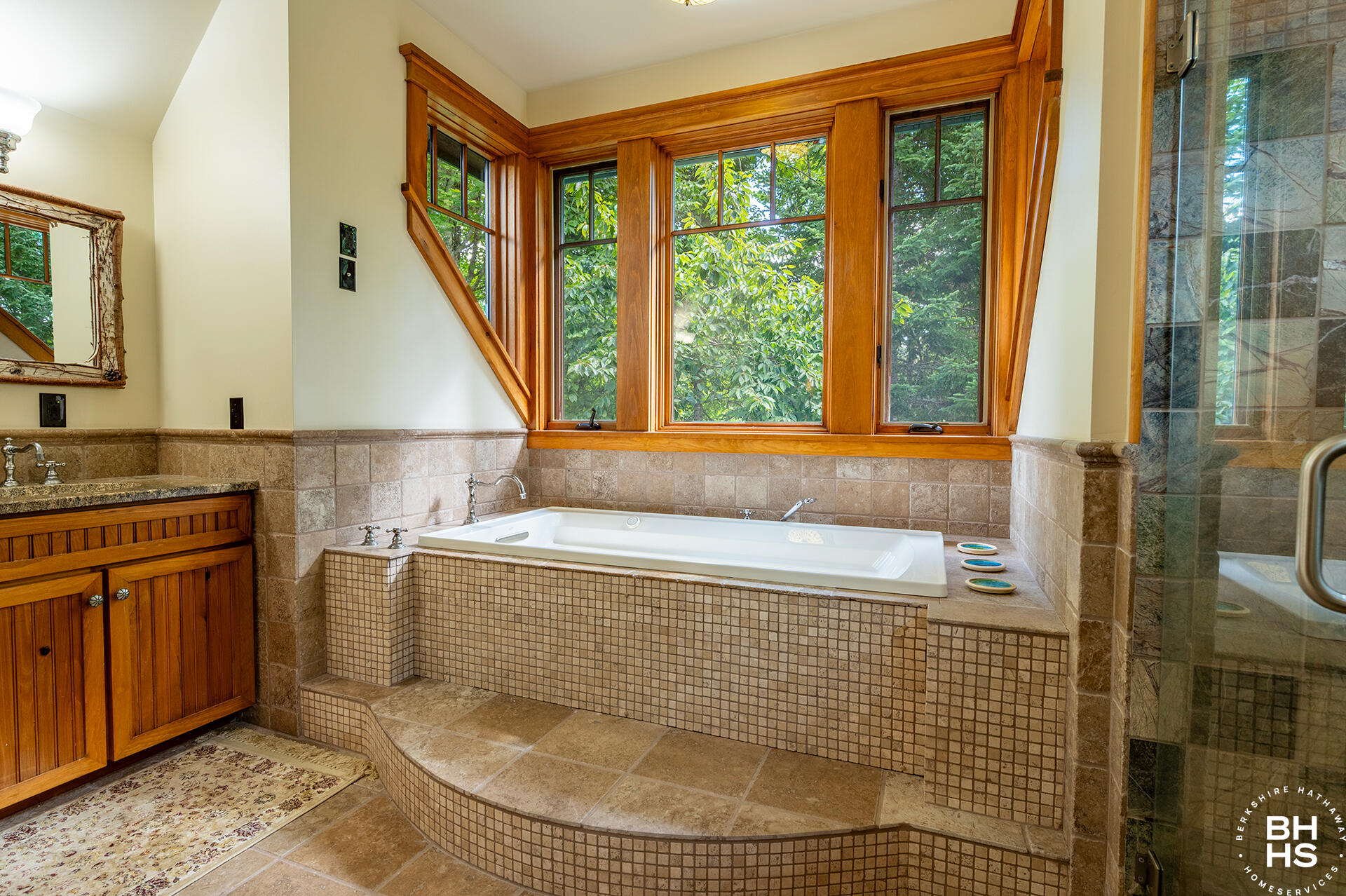 Lake Placid, New York 12946, United States, 5 Bedrooms Bedrooms, ,5 BathroomsBathrooms,Residential,Active,198778