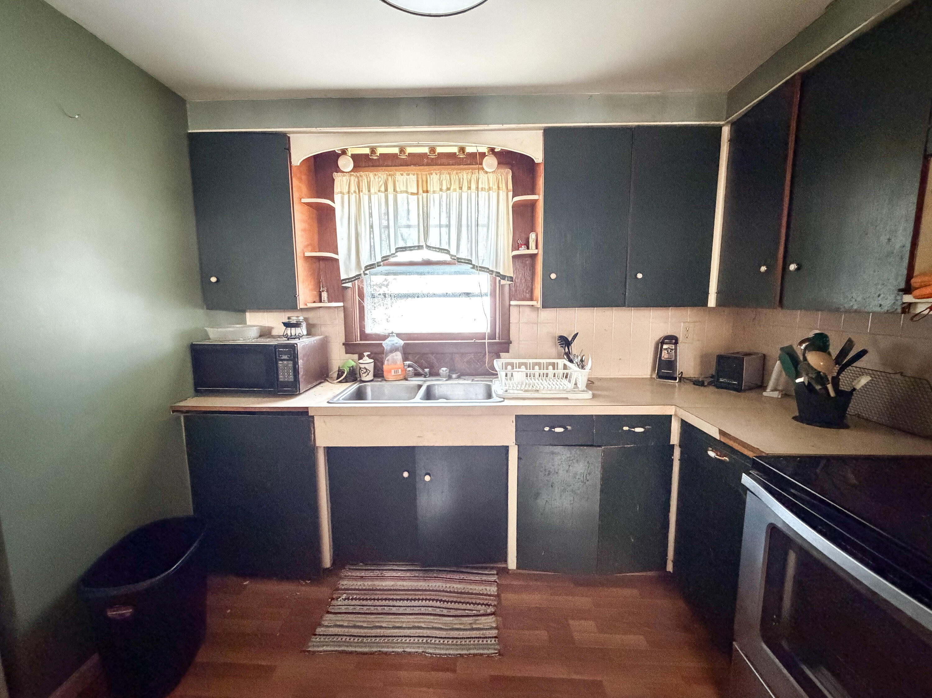 4 Chaney Avenue