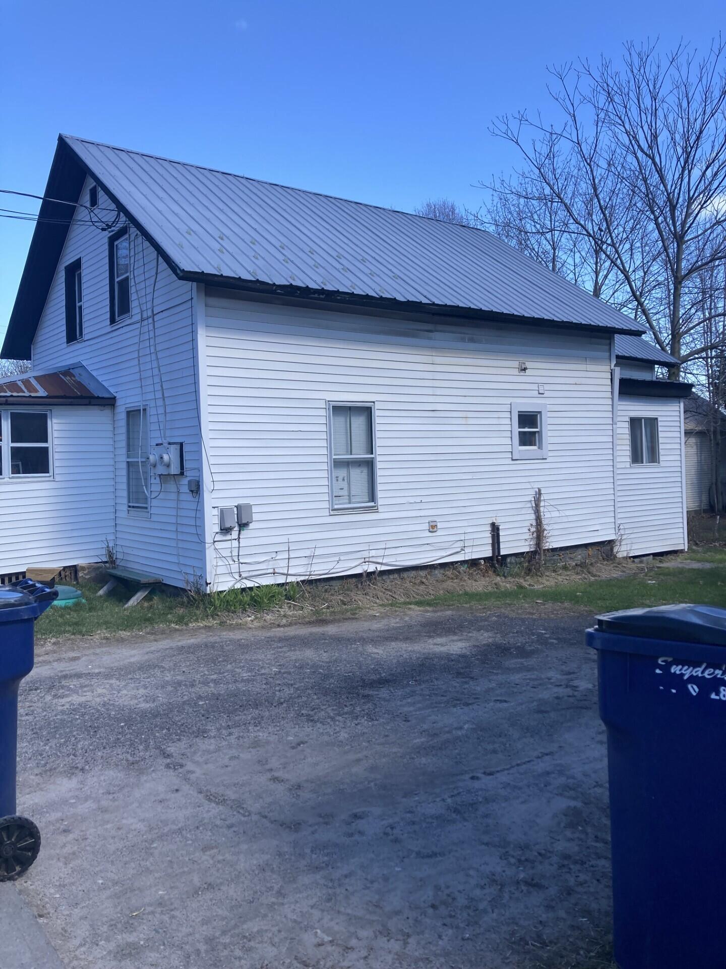 49 Front Street