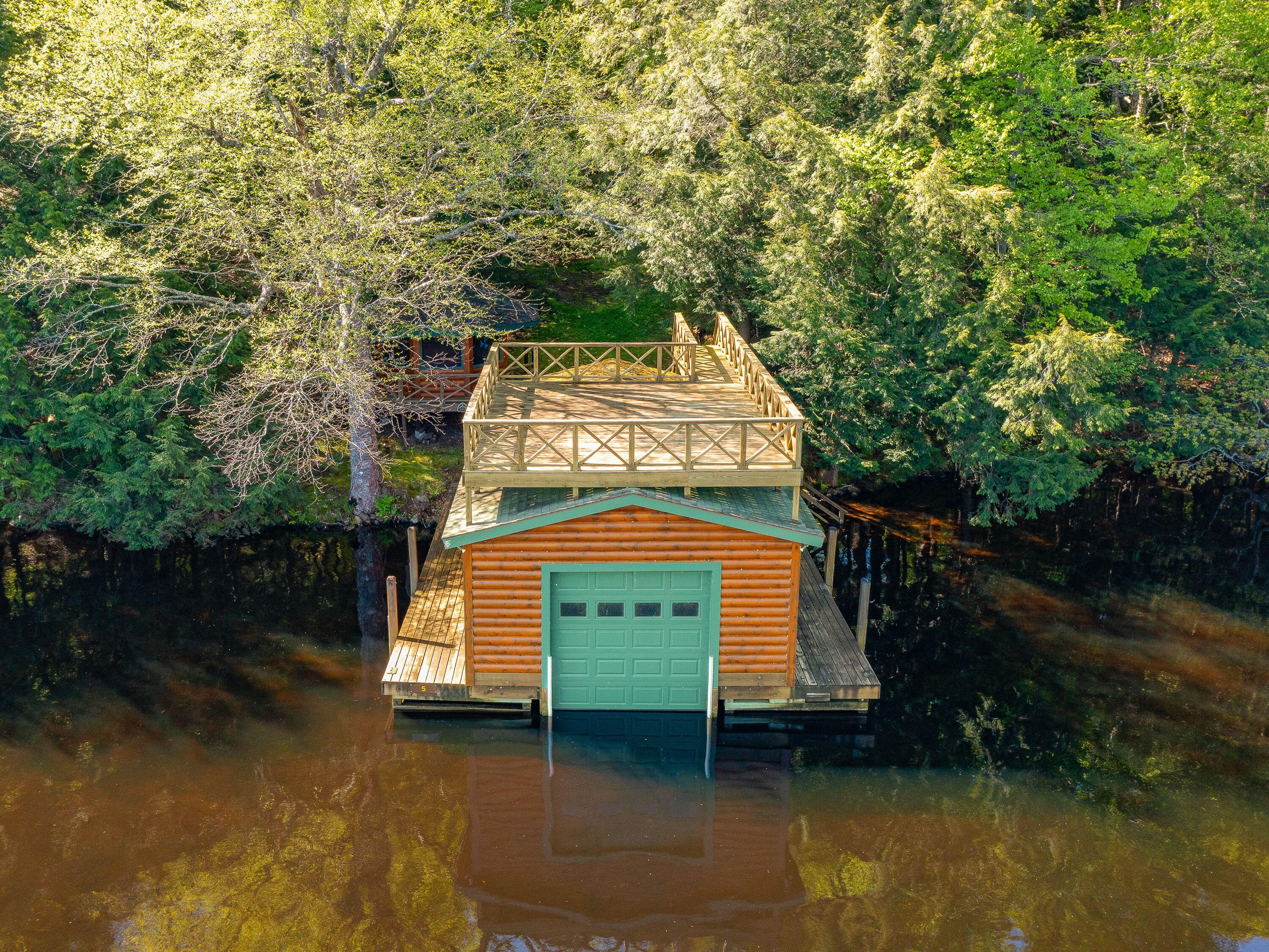 5 Howland Rd Rd, Cranberry Lake, New York image 2