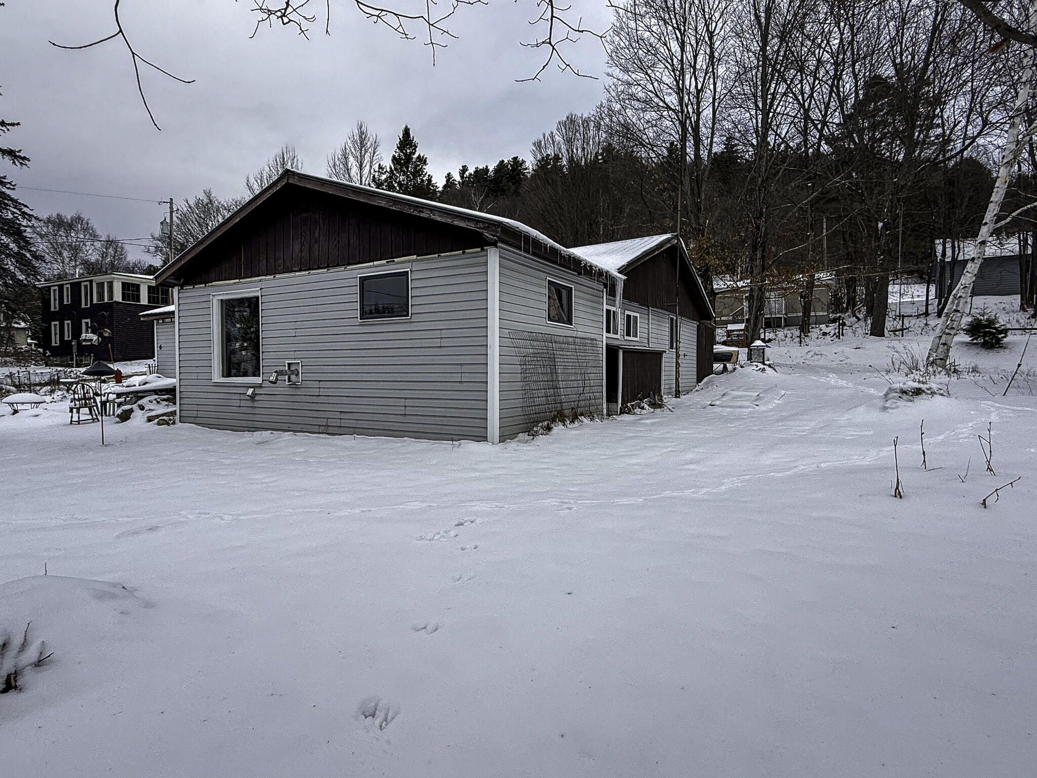 6 Rosemont Avenue, Saranac Lake, New York image 8