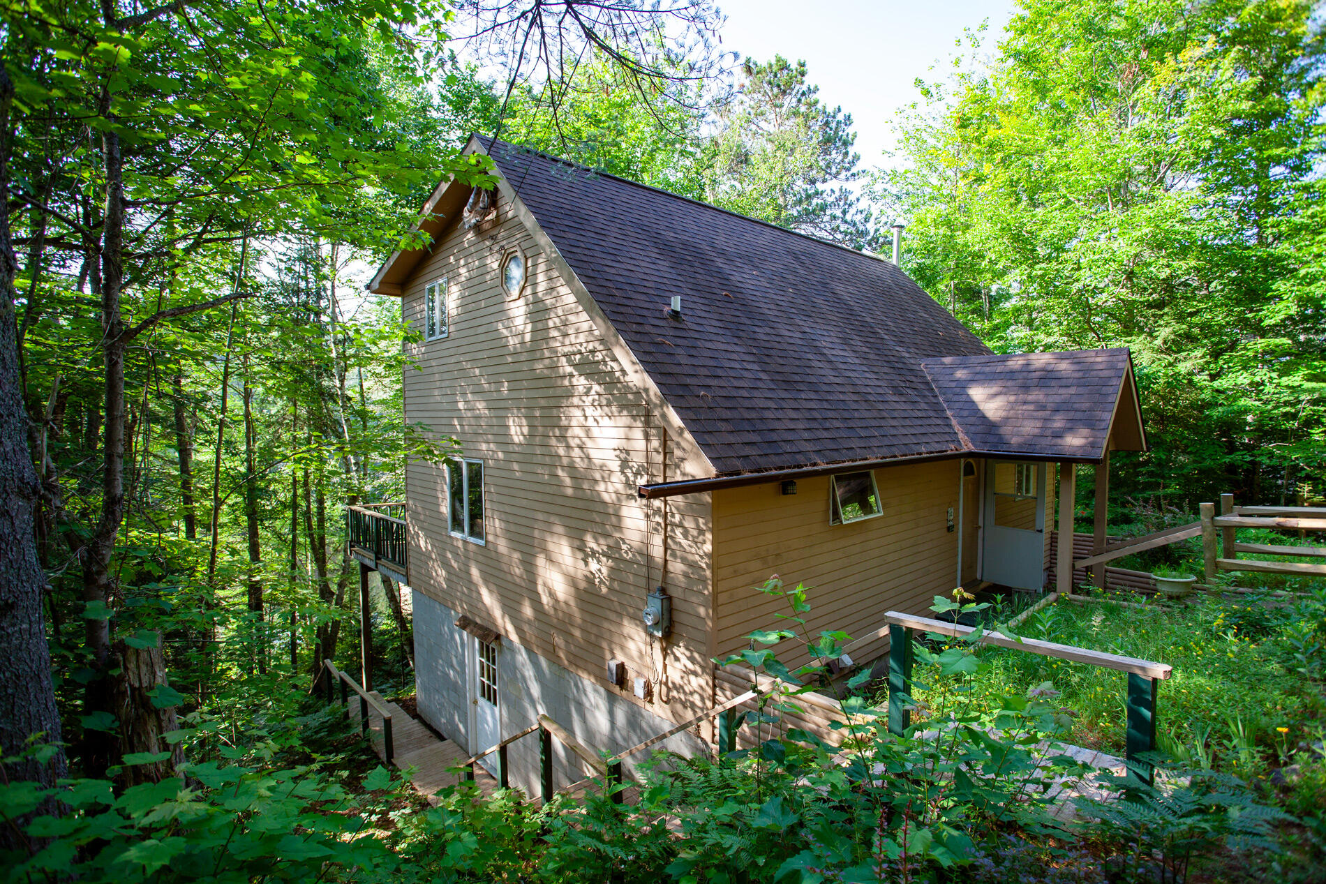 157 Vosburgh Road