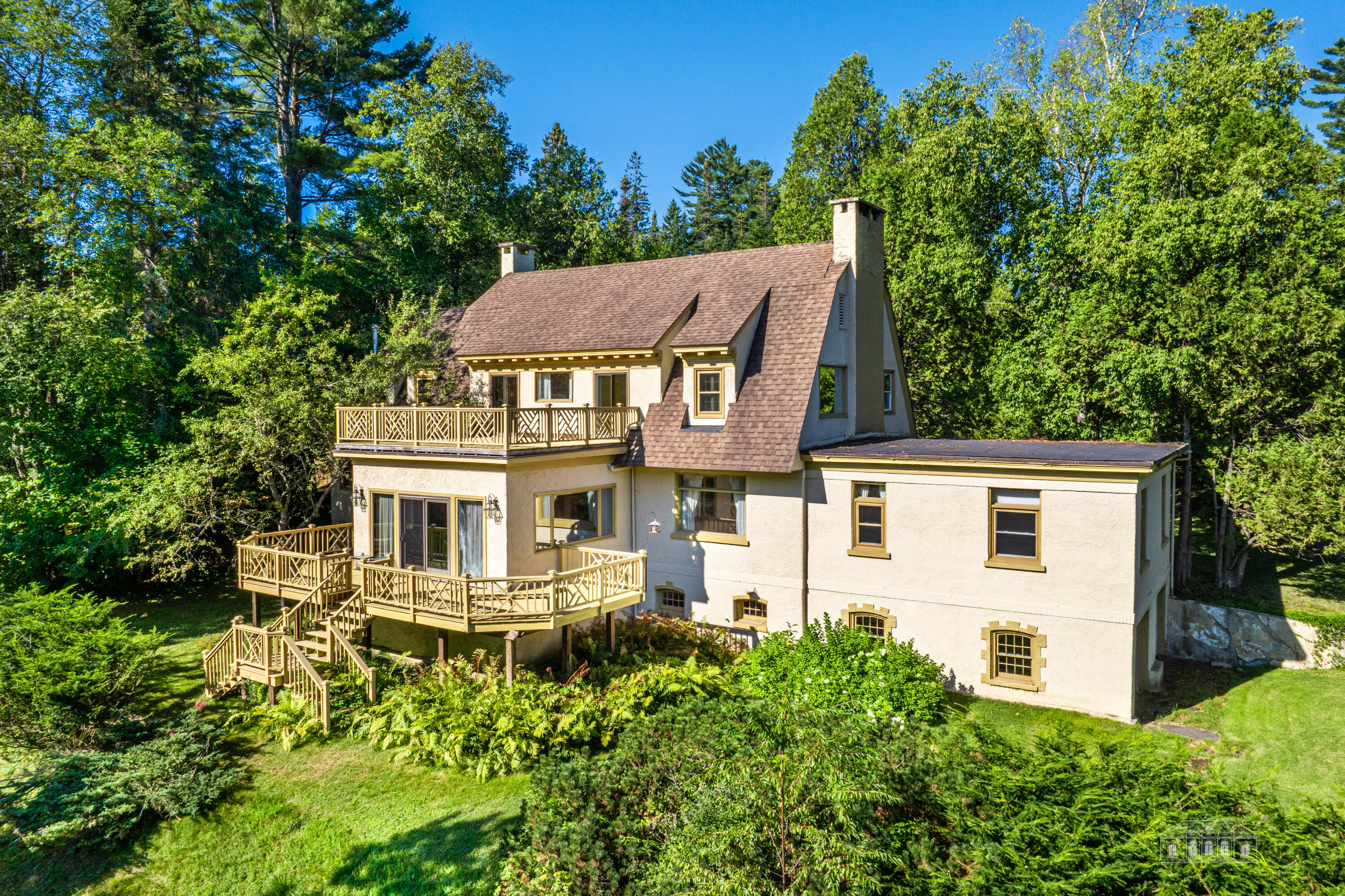 58 Interlaken Avenue