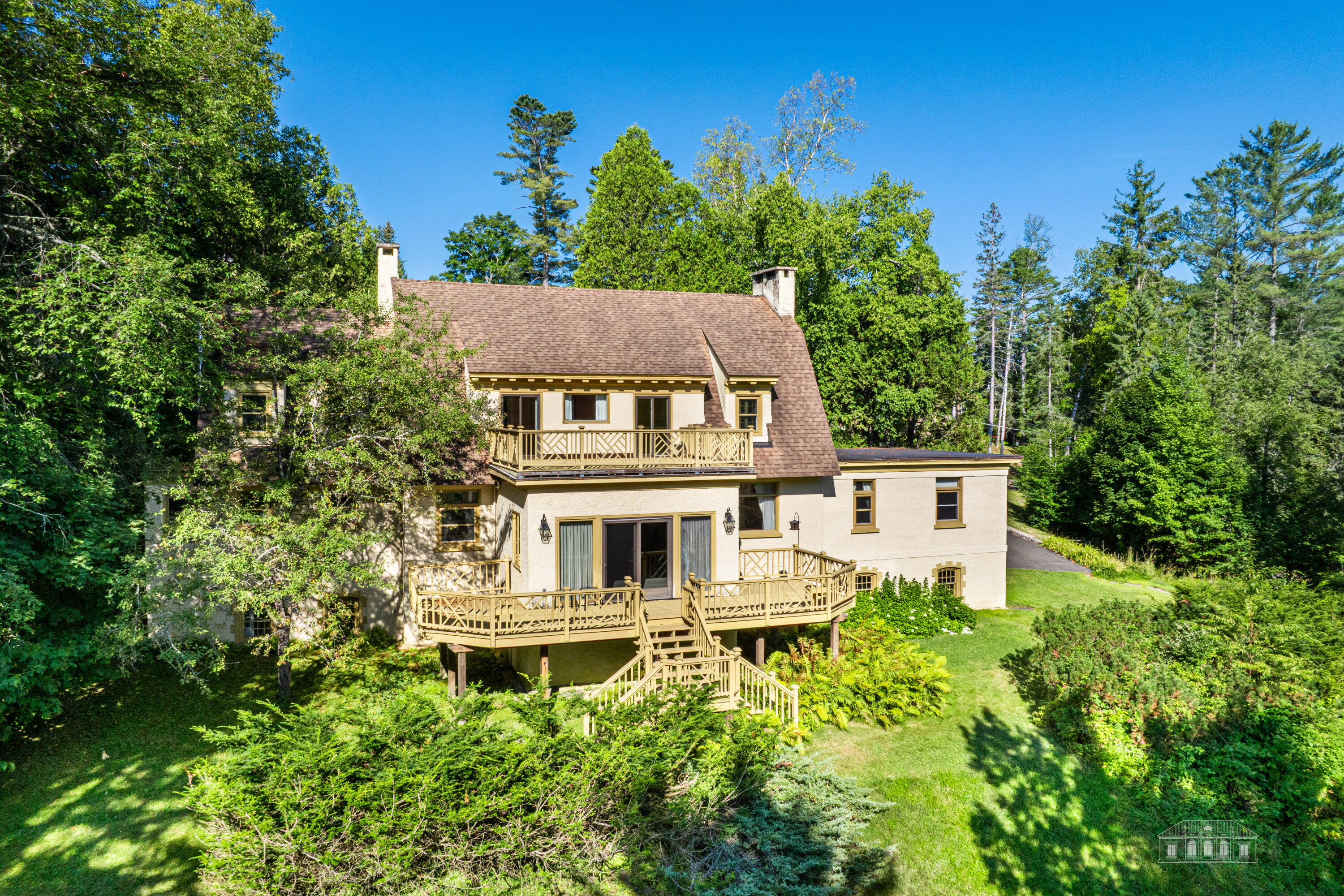 58 Interlaken Avenue