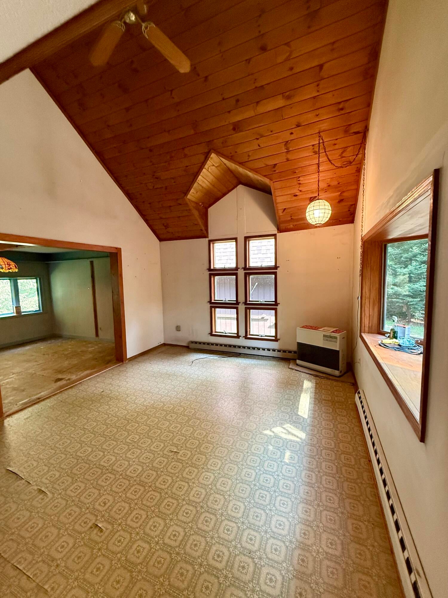 15 Bear Paw Lane