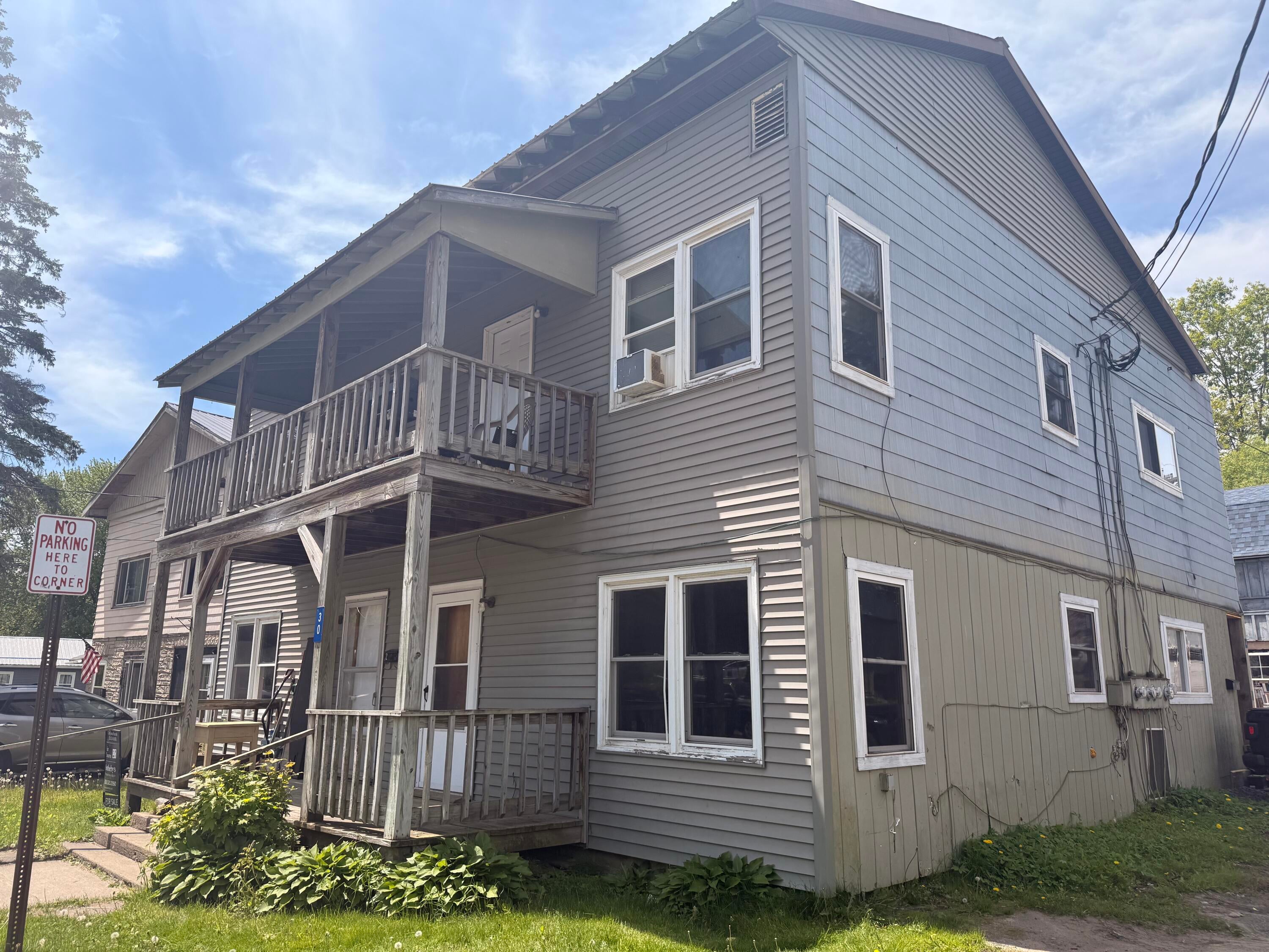 30 Chaney Avenue