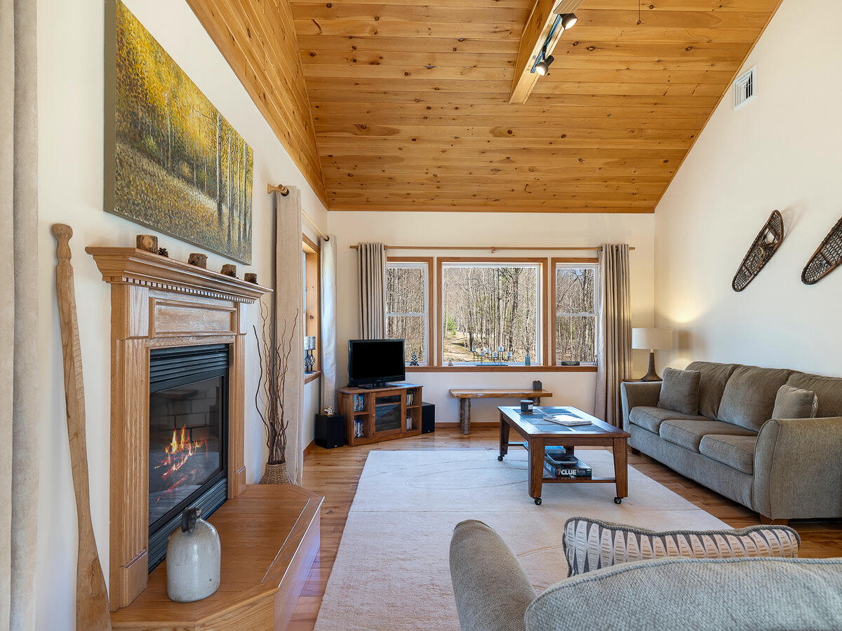 131 Mountain View Lane Lane, Wilmington, New York image 10