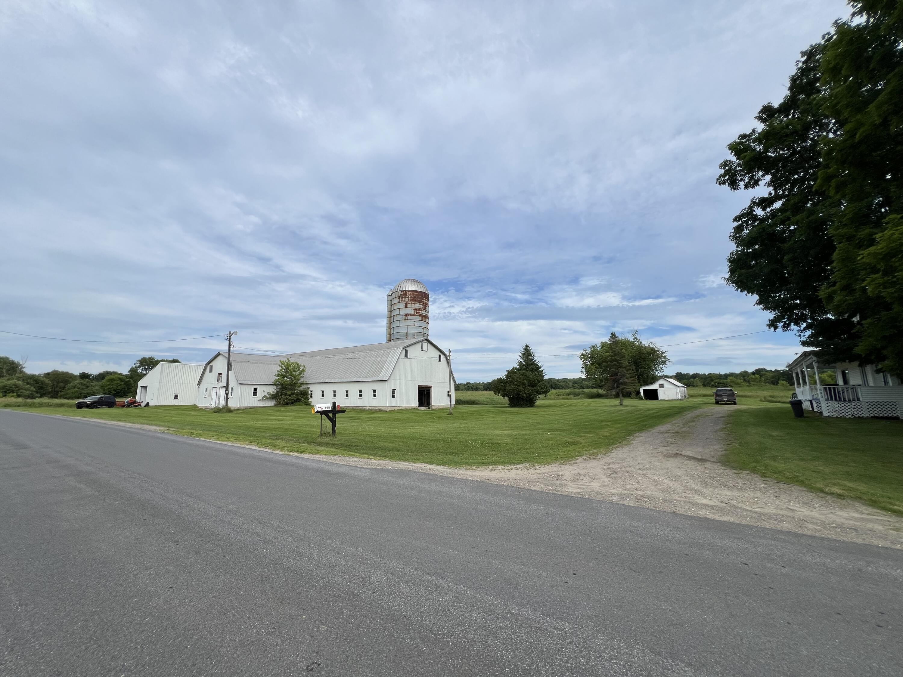 890 Farker Road Road, Chateaugay, New York image 45