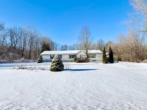 Homes For Sale - 569 O'neil Road Rd<br/> Clinton County, West Chazy, NY 12992