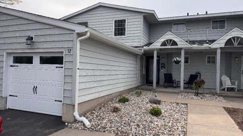 Townhouse For Sale - 12 Maryland Road<br/> Plattsburgh, NY 12903
