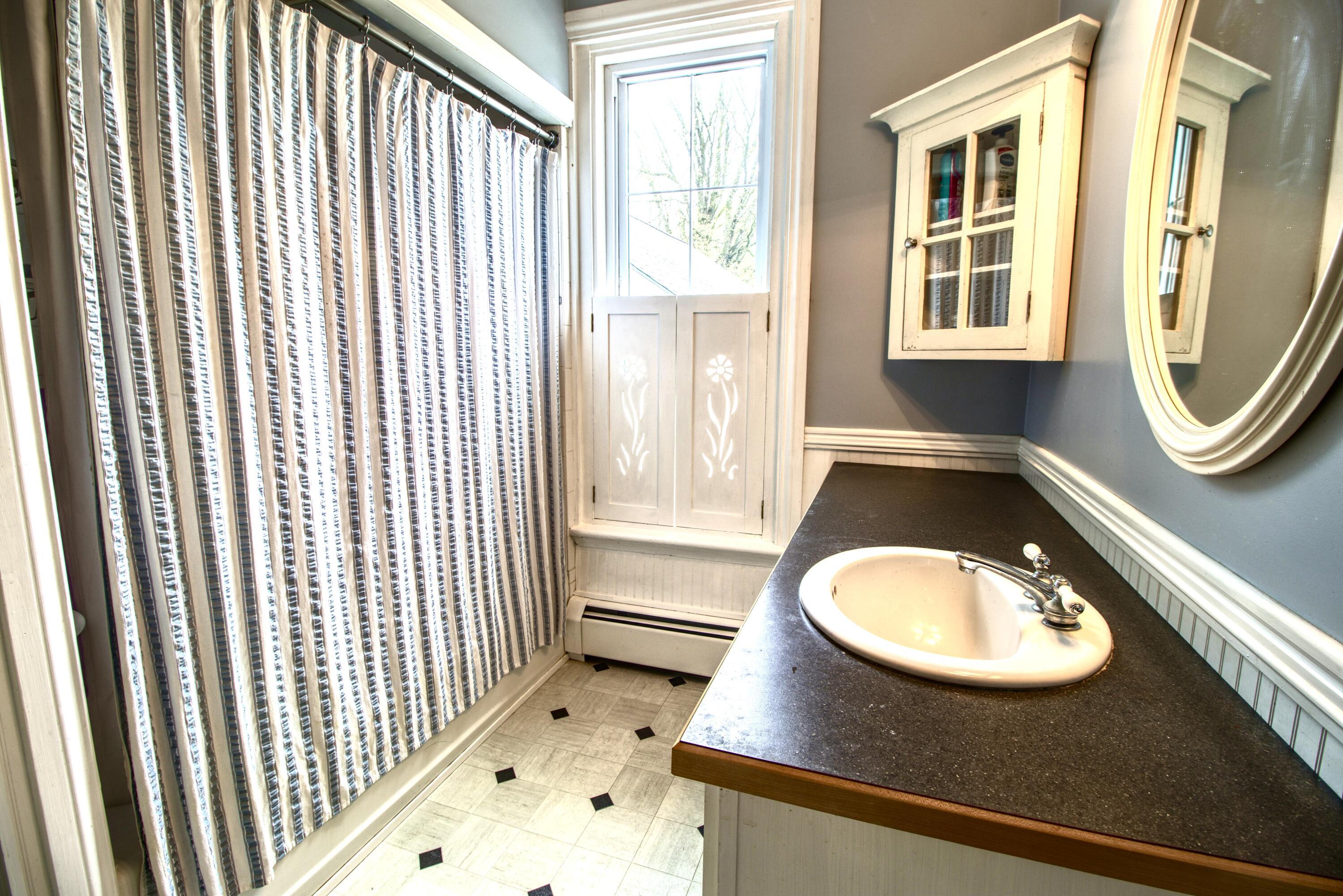 80 Oak Street St, Champlain, New York image 32
