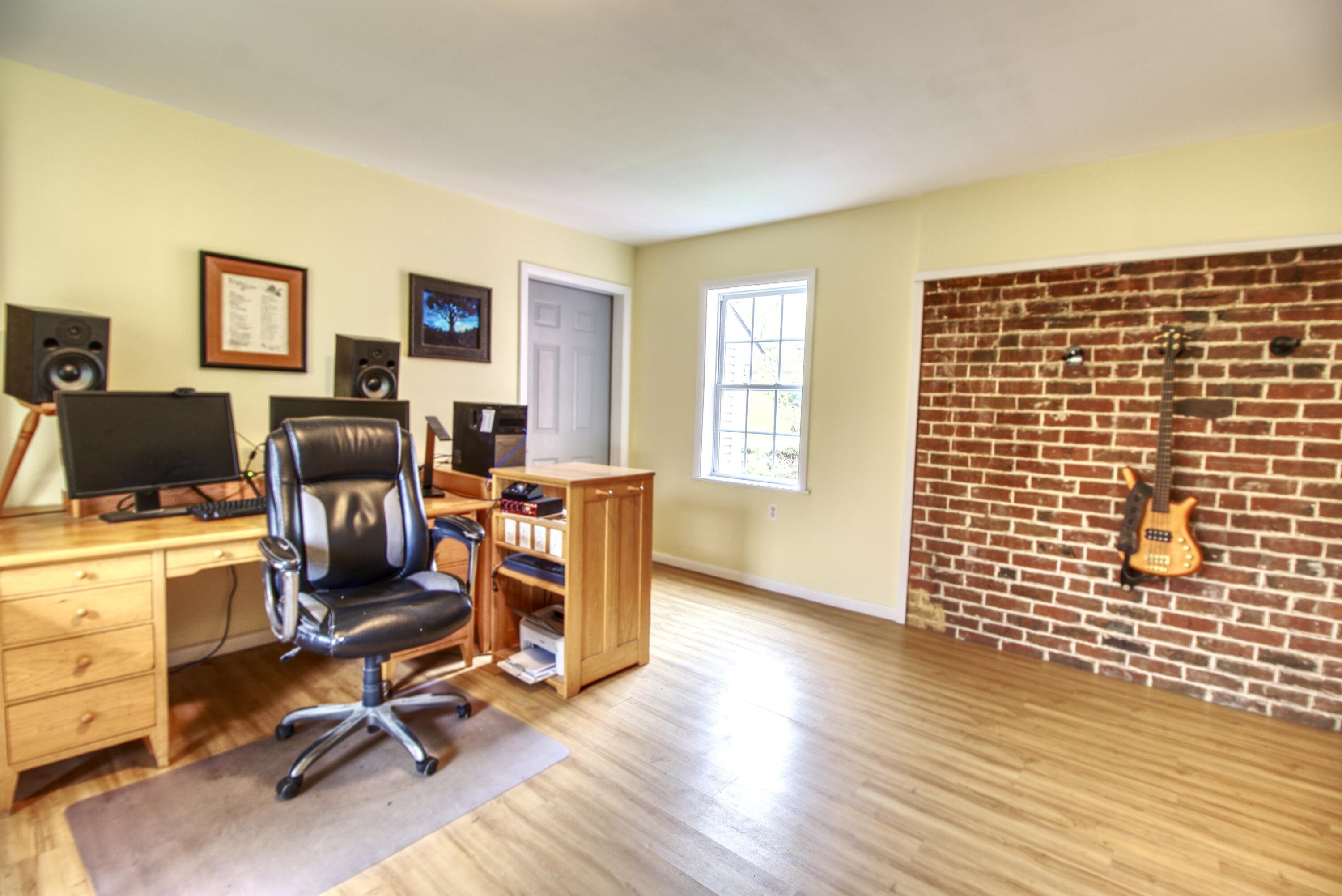 80 Oak Street St, Champlain, New York image 43