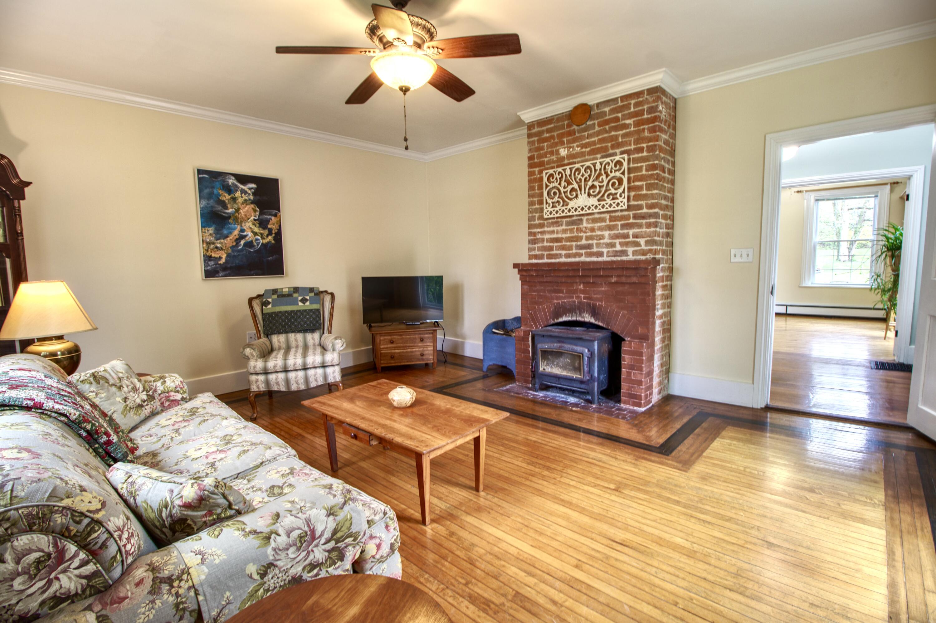 80 Oak Street St, Champlain, New York image 25