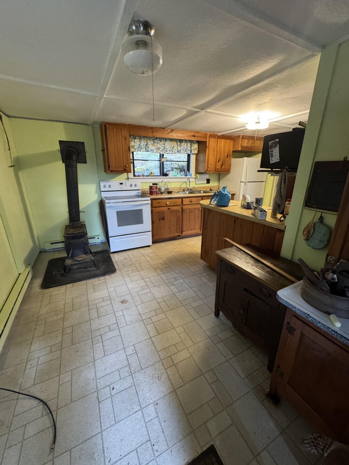 288 Wolf Pond Road Road, Owls Head, New York image 5